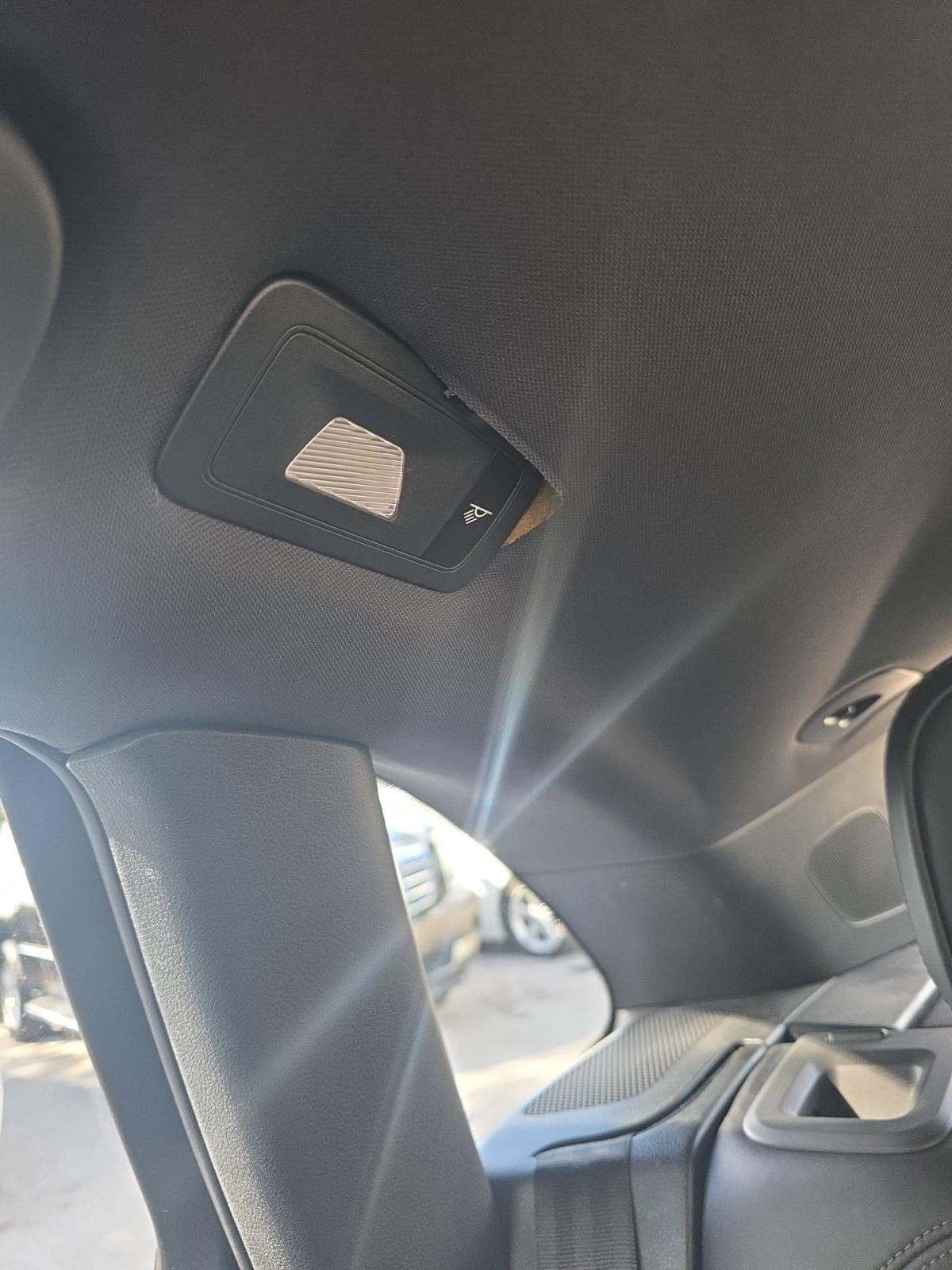 2018 Porsche Macan Base AWD