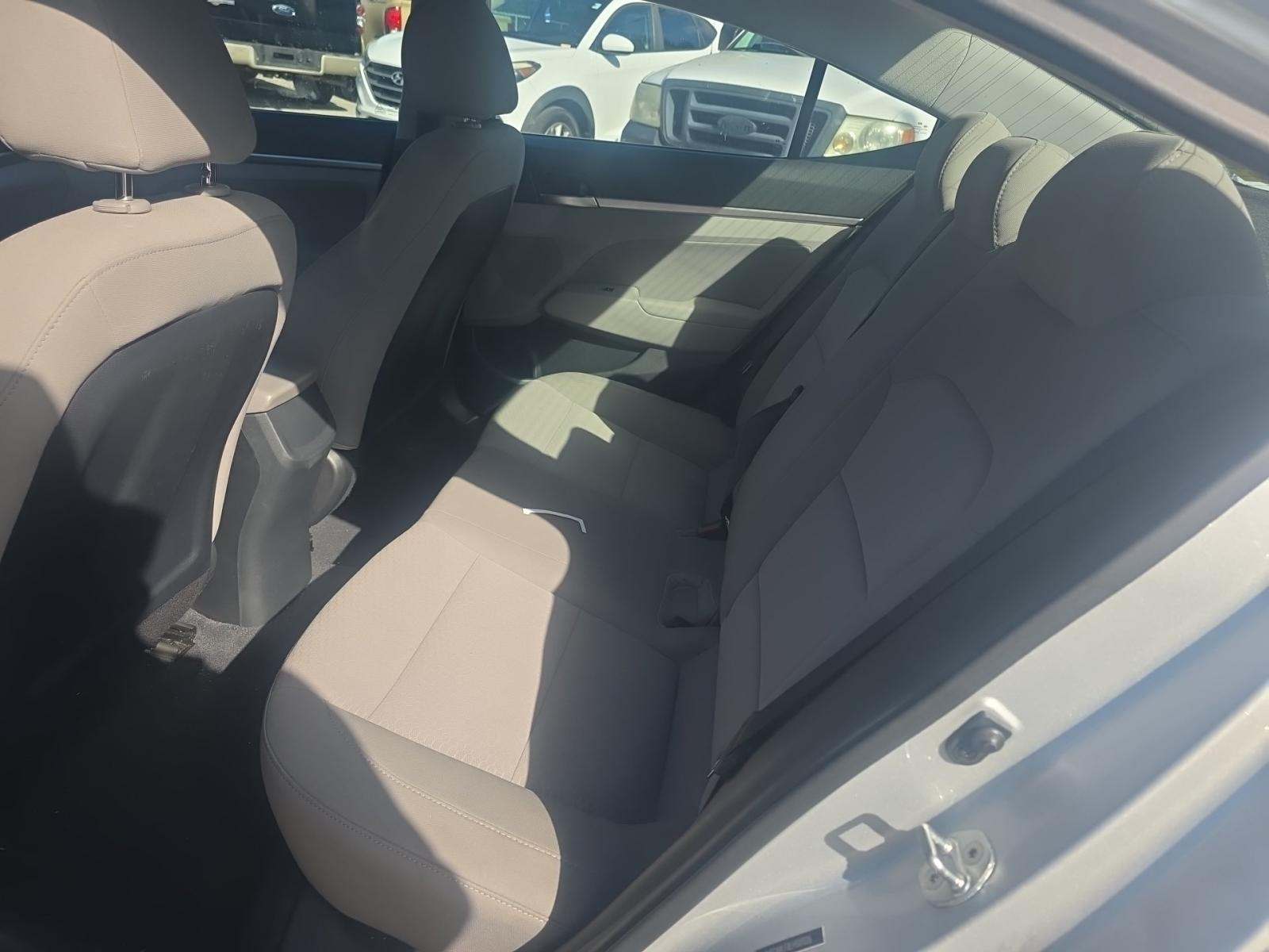 2020 Hyundai Elantra SEL FWD