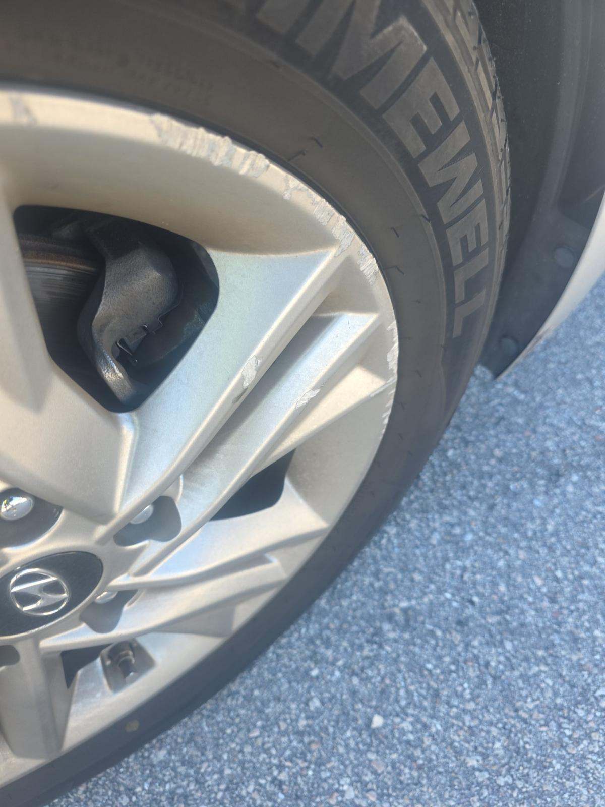 2020 Hyundai Elantra SEL FWD