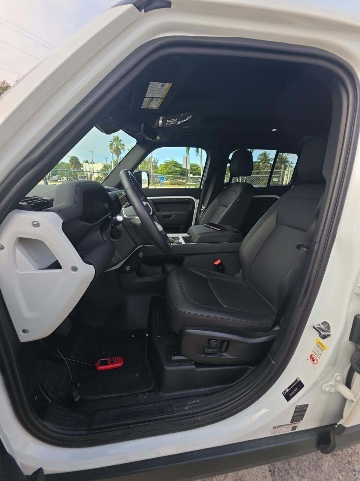 2025 Land Rover Defender 110 S AWD