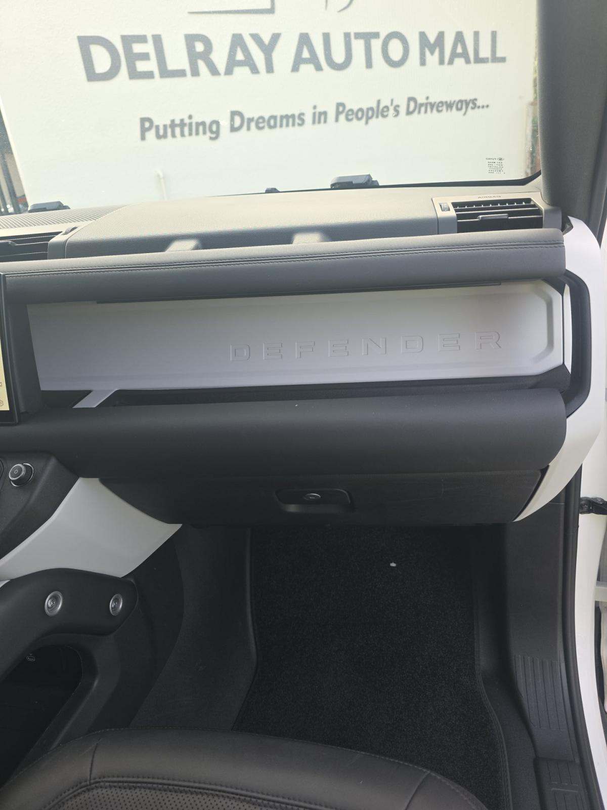 2025 Land Rover Defender 110 S AWD