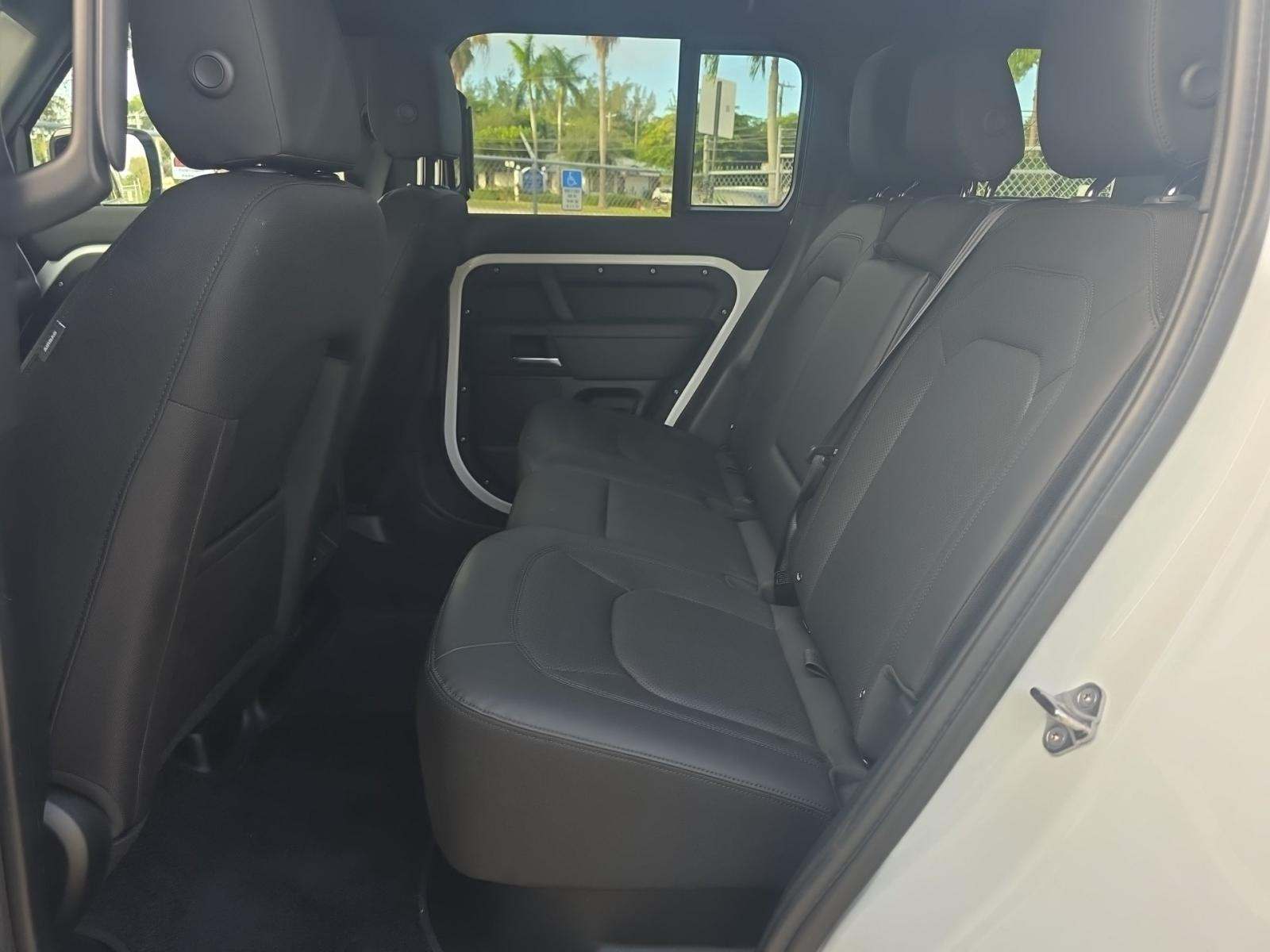 2025 Land Rover Defender 110 S AWD