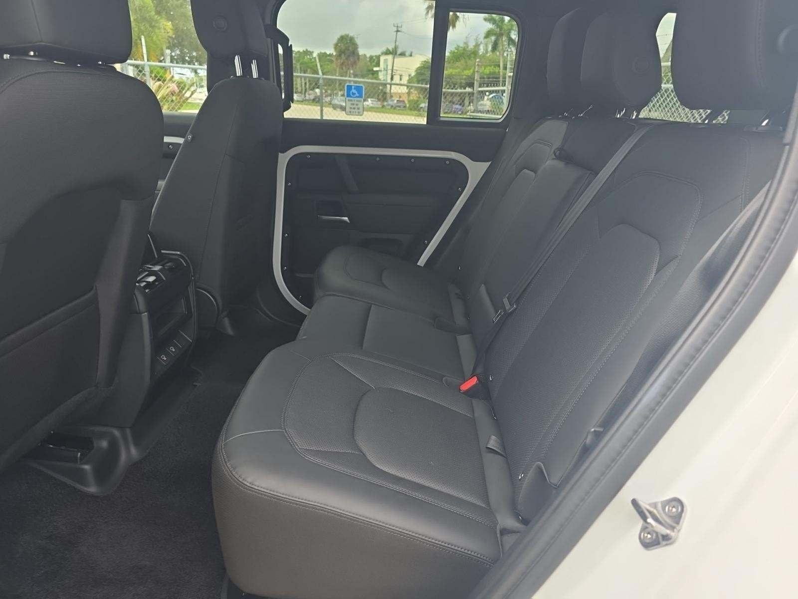 2025 Land Rover Defender 110 S AWD