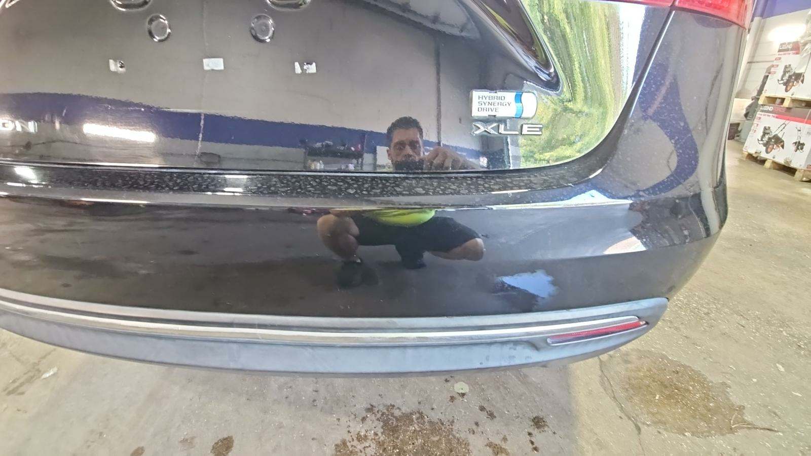 2014 Toyota Avalon Hybrid XLE Premium FWD