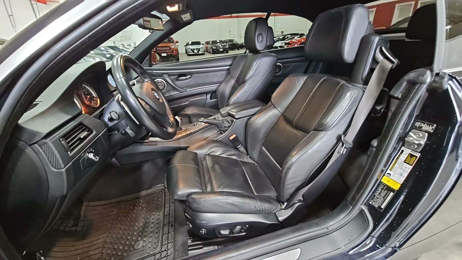 2011 BMW M3 M3 2D CONVERTIBLE 6SP RWD