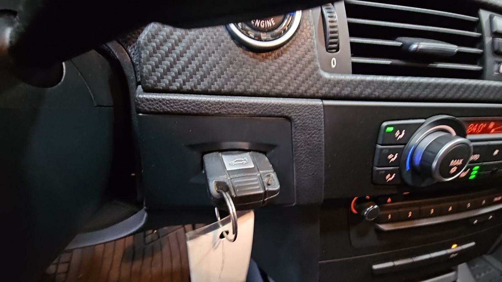 2011 BMW M3 M3 2D CONVERTIBLE 6SP RWD