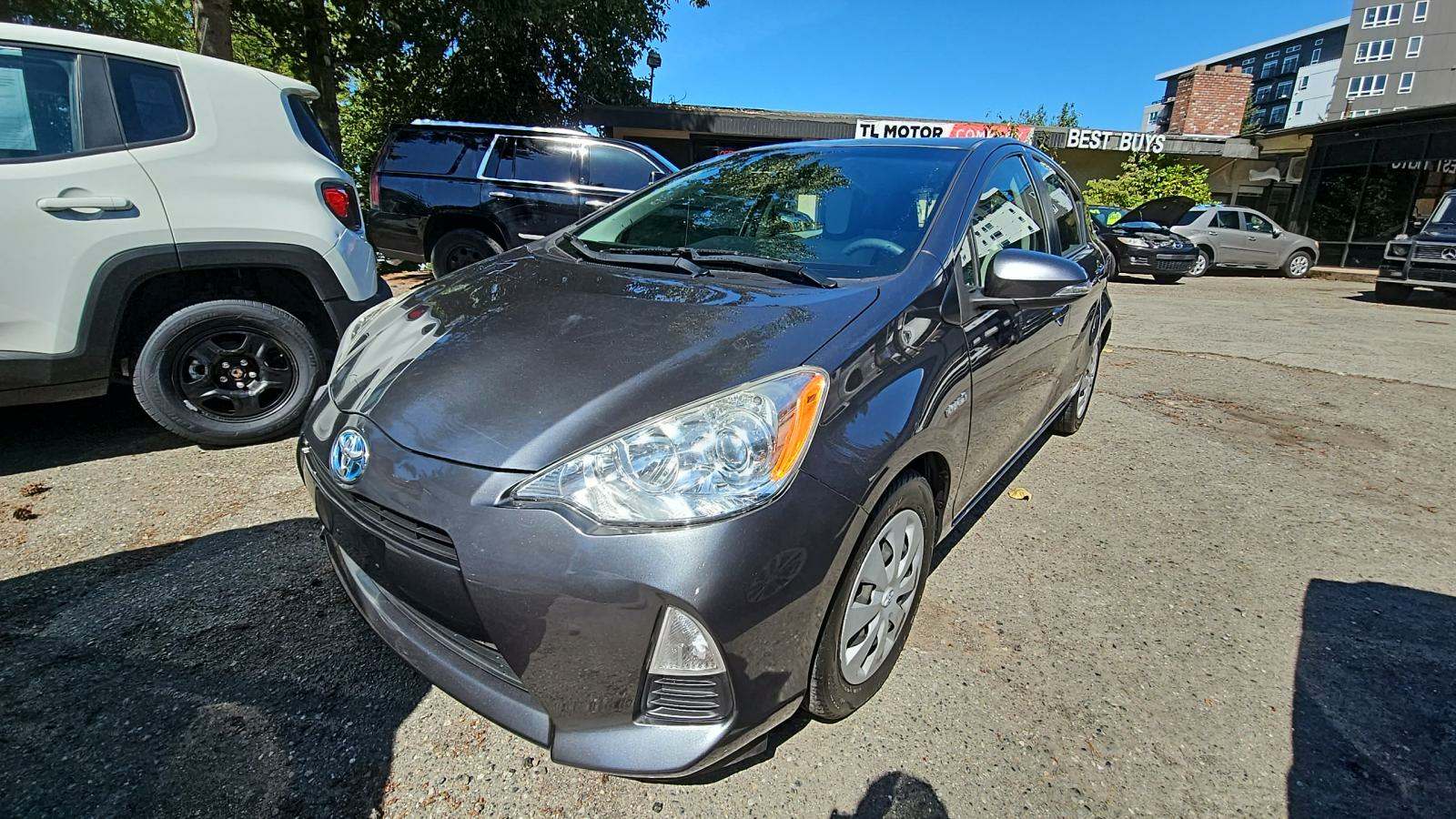 2013 Toyota Prius c One FWD