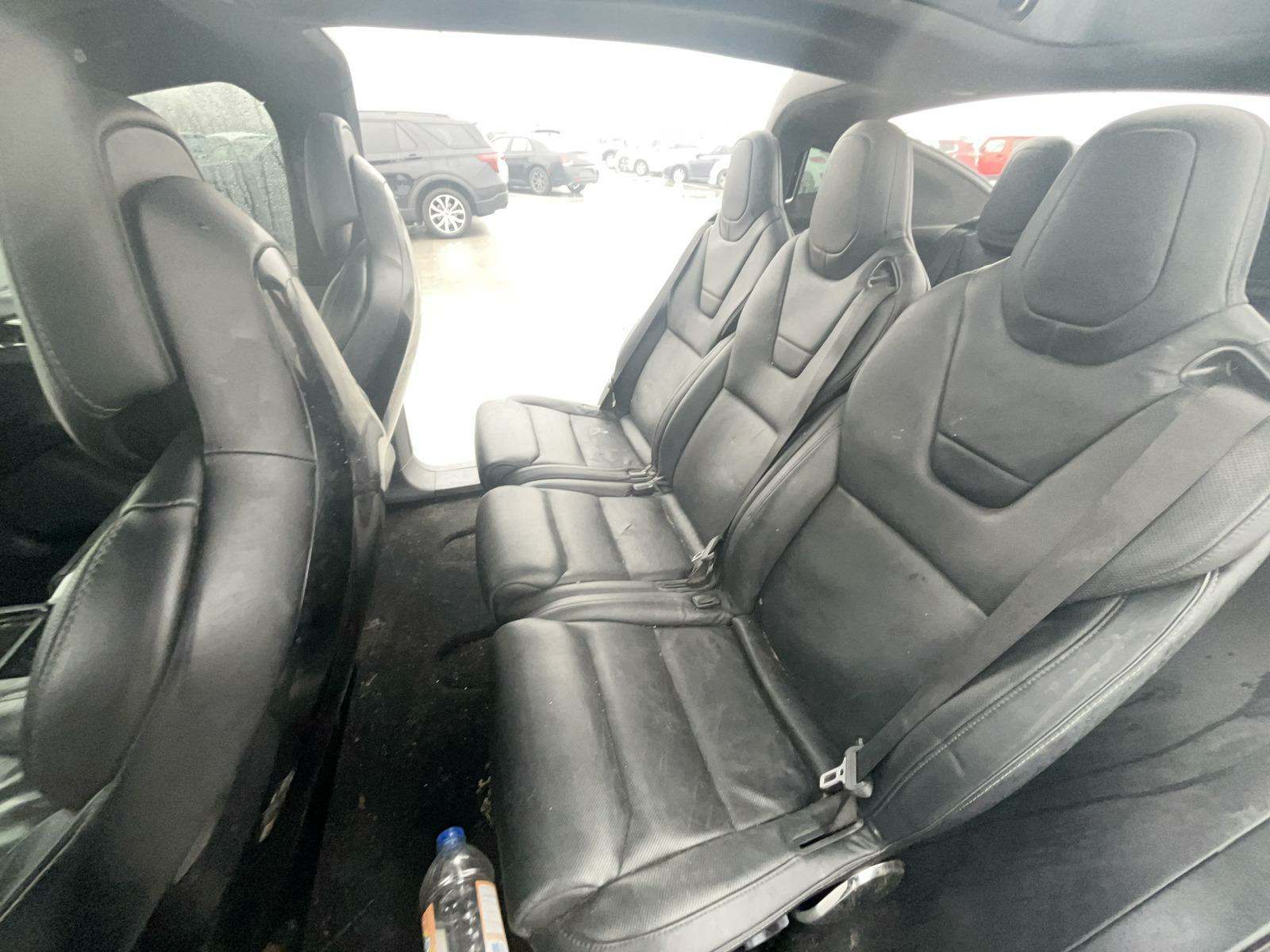 2016 Tesla Model X 75D AWD