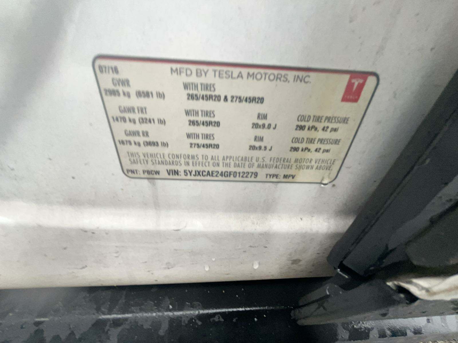 2016 Tesla Model X 75D AWD