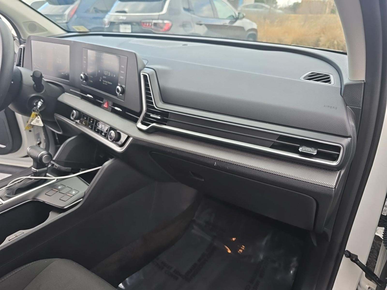 2025 Kia Sportage LX AWD