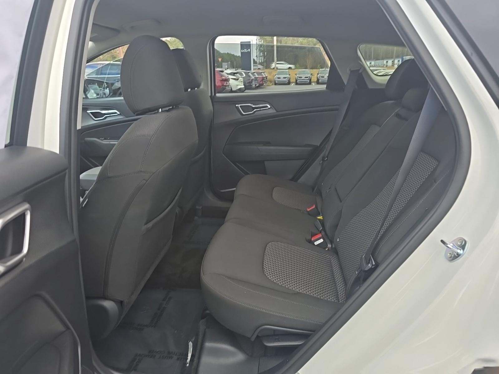 2025 Kia Sportage LX AWD