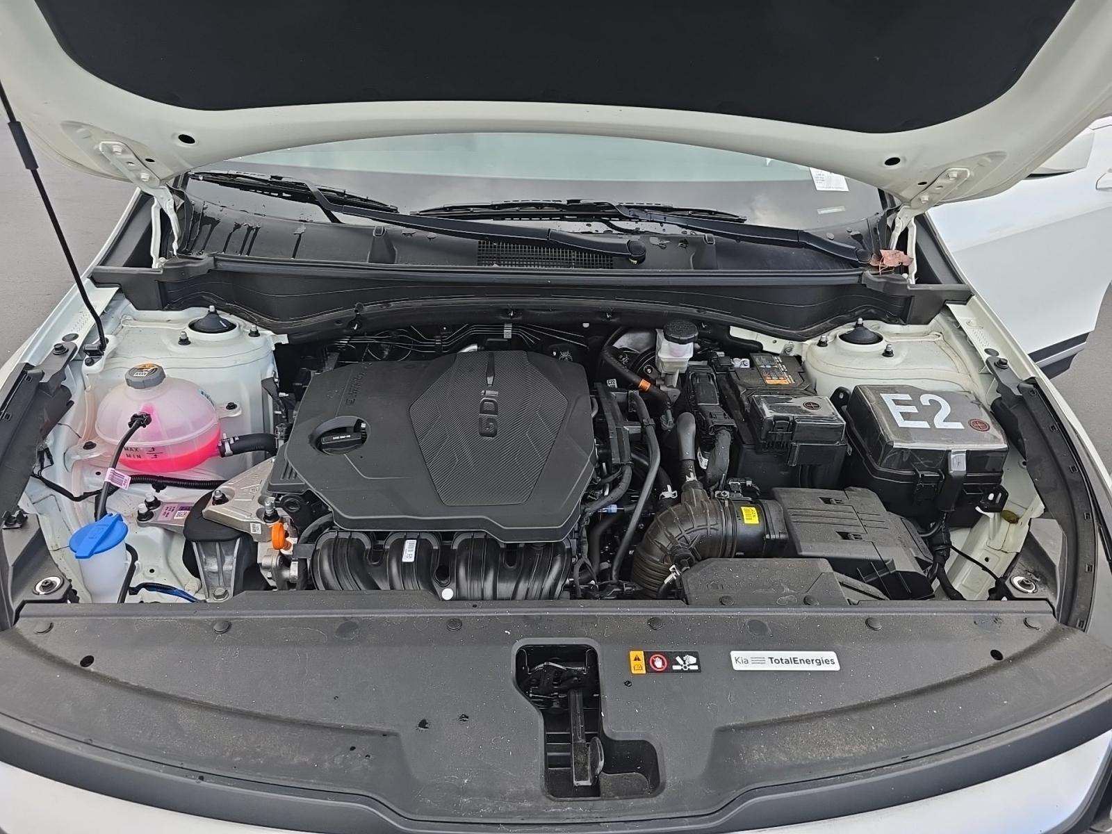 2025 Kia Sportage LX AWD