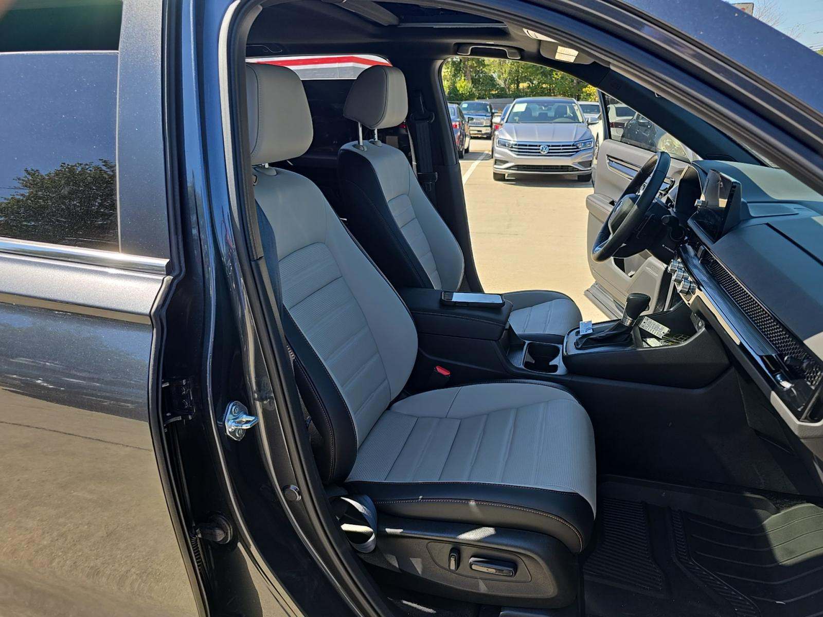 2024 Honda CR-V Hybrid Sport Touring AWD