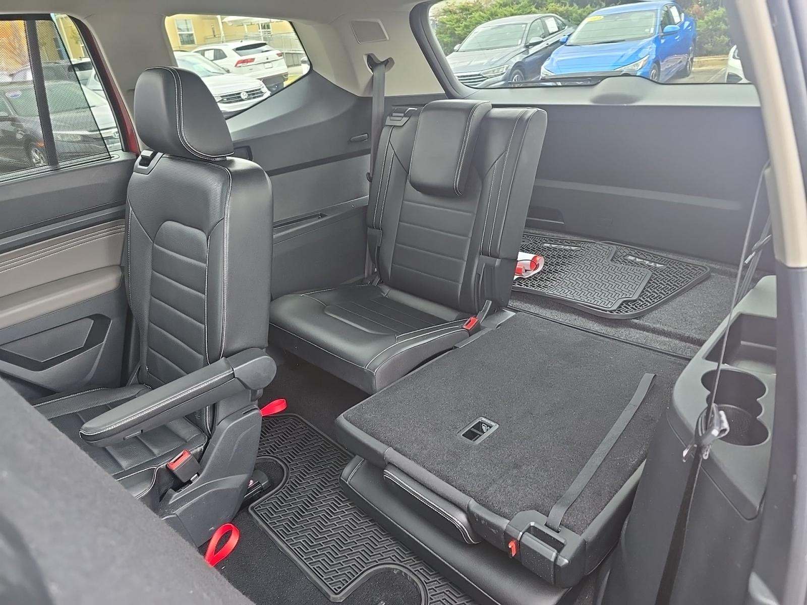 2022 Volkswagen Atlas 3.6L SEL Premium R-Line AWD