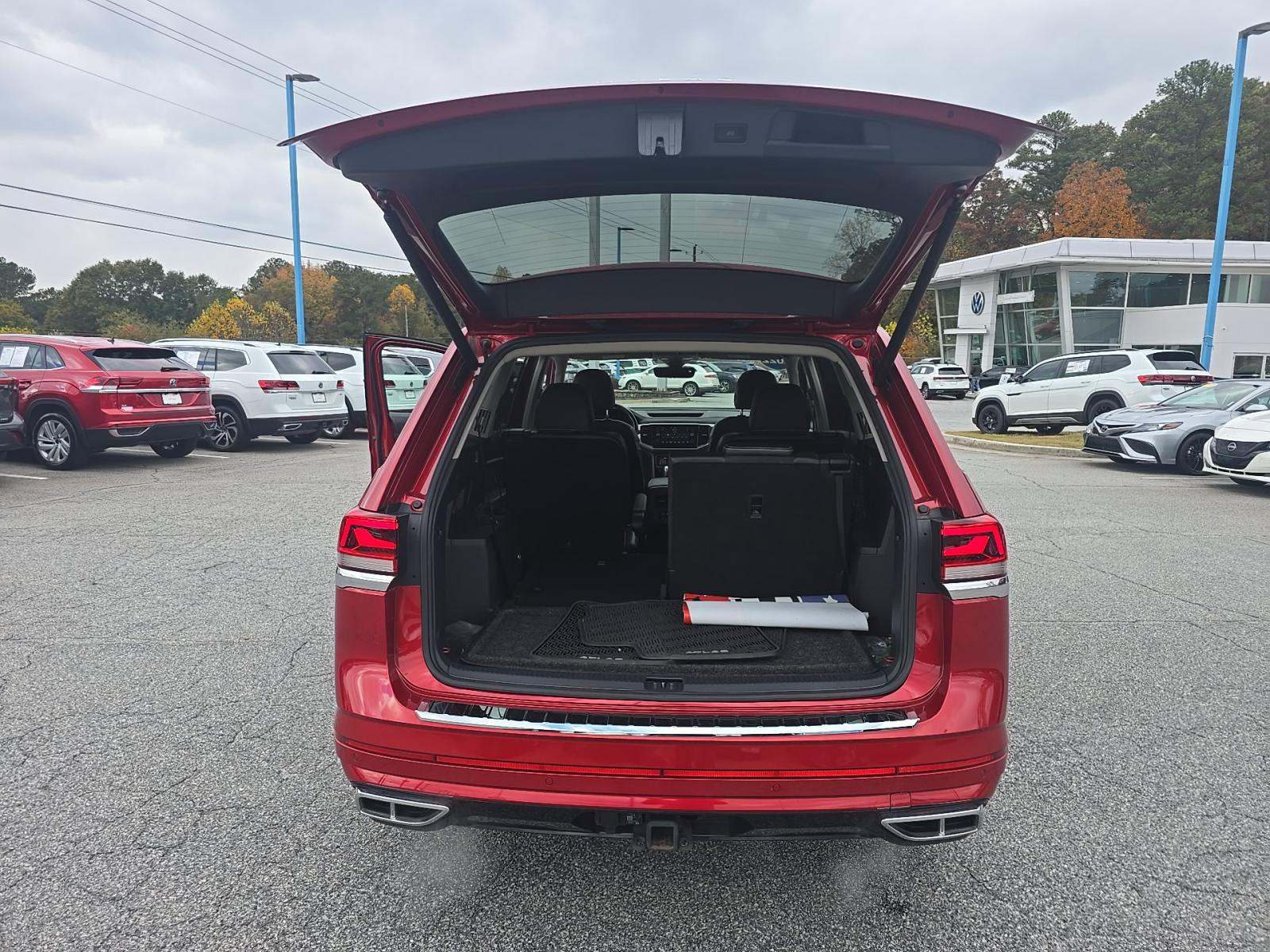 2022 Volkswagen Atlas 3.6L SEL Premium R-Line AWD