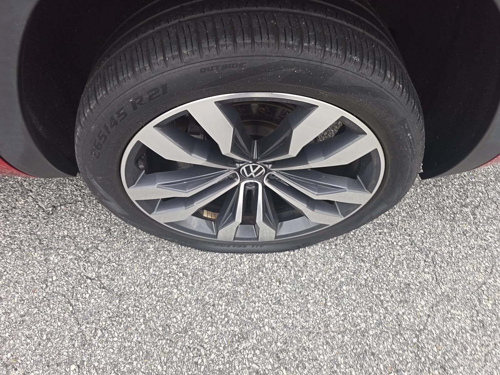 2022 Volkswagen Atlas 3.6L SEL Premium R-Line AWD