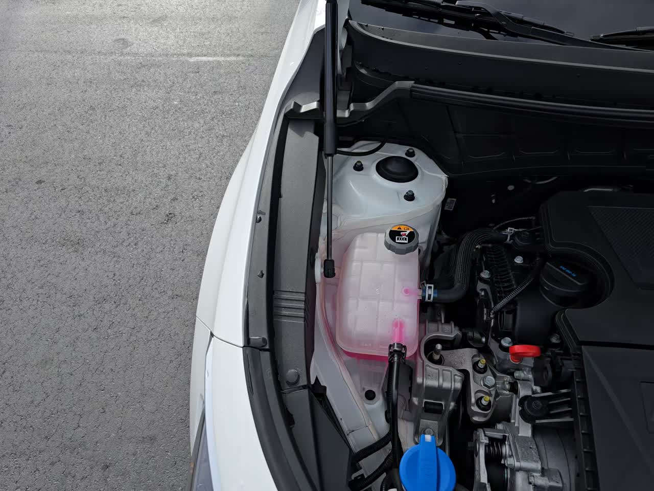 2025 Kia Niro LX FWD