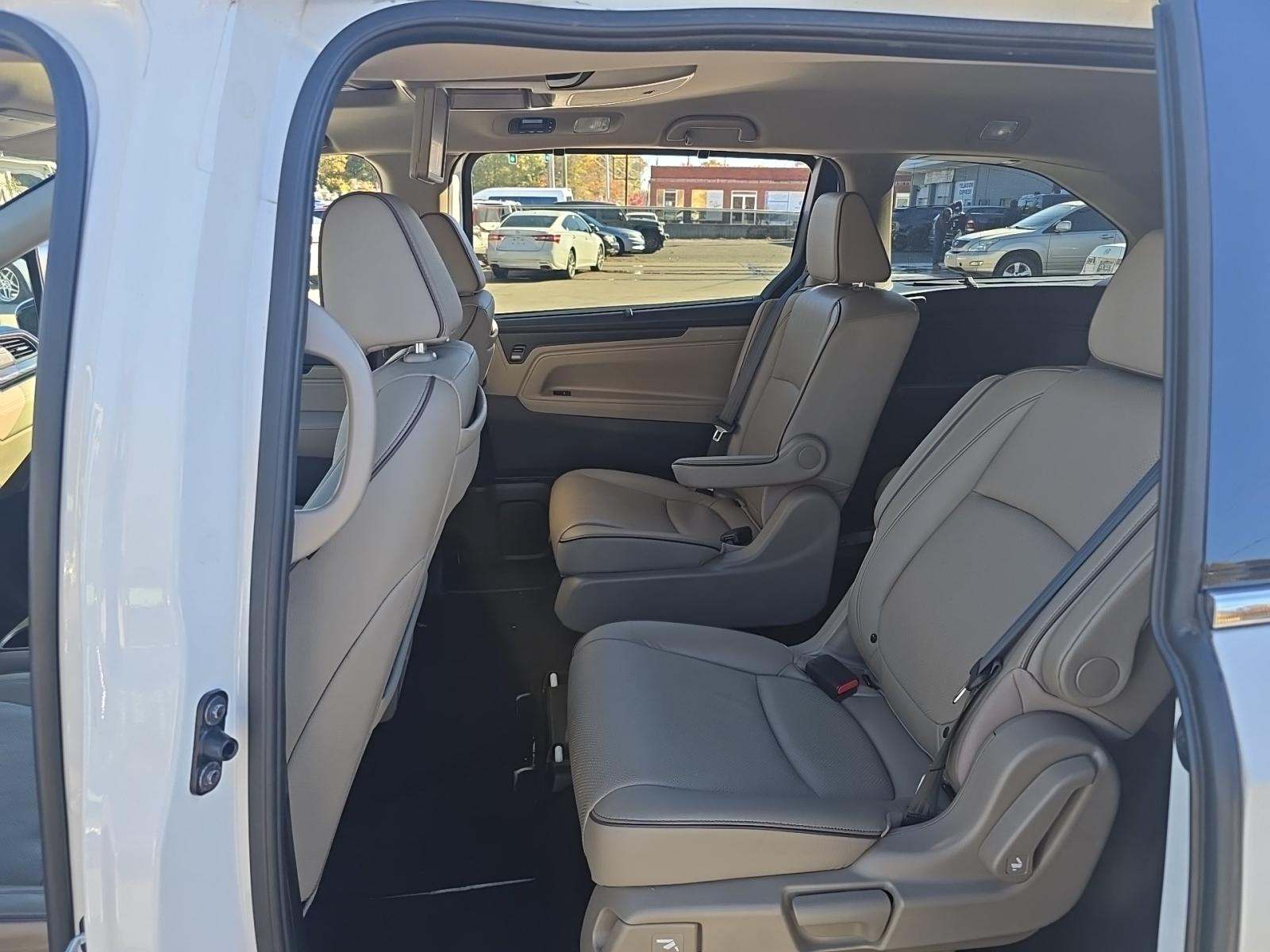 2023 Honda Odyssey Elite FWD