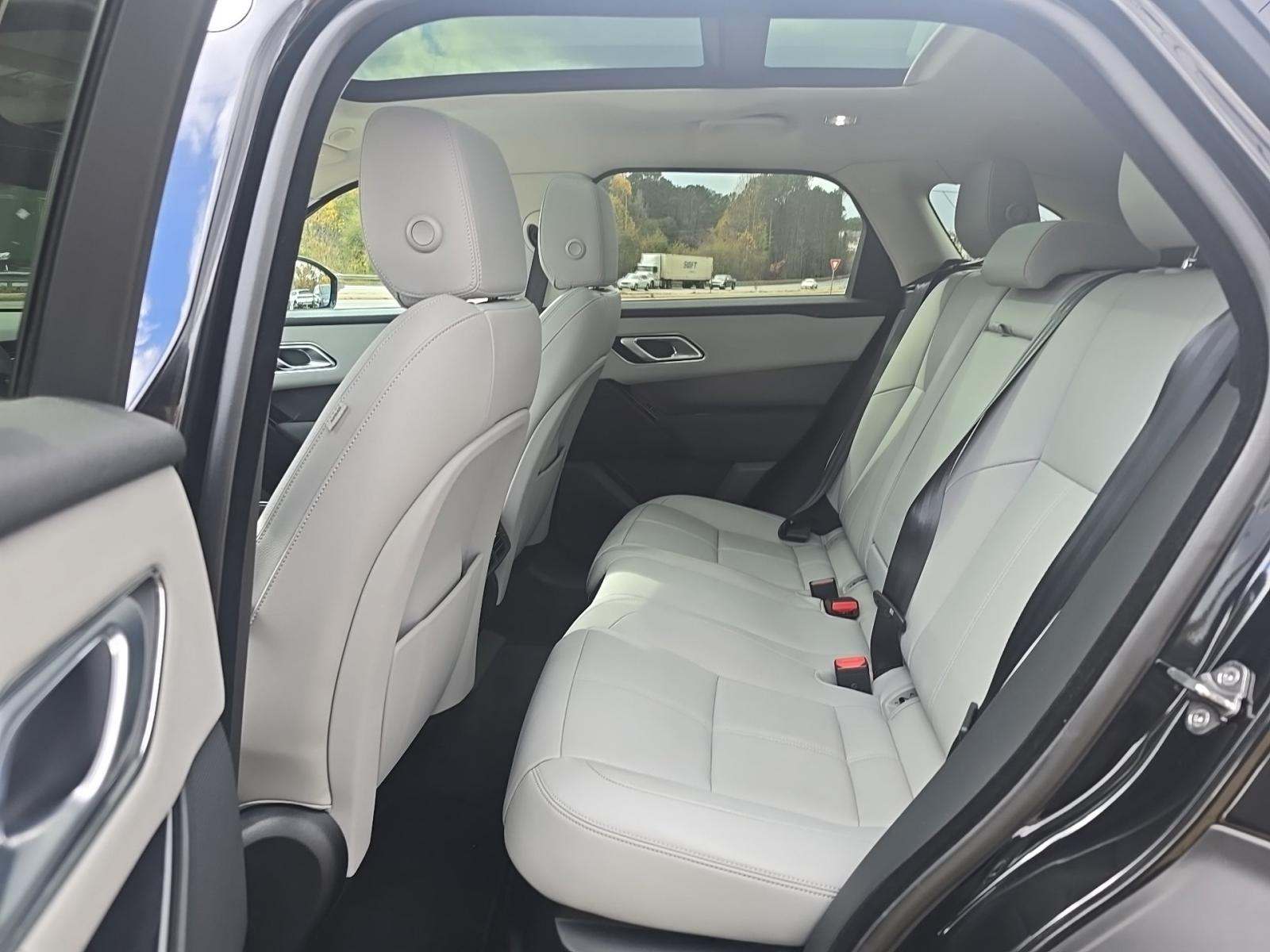 2025 Land Rover Range Rover Velar Dynamic SE AWD