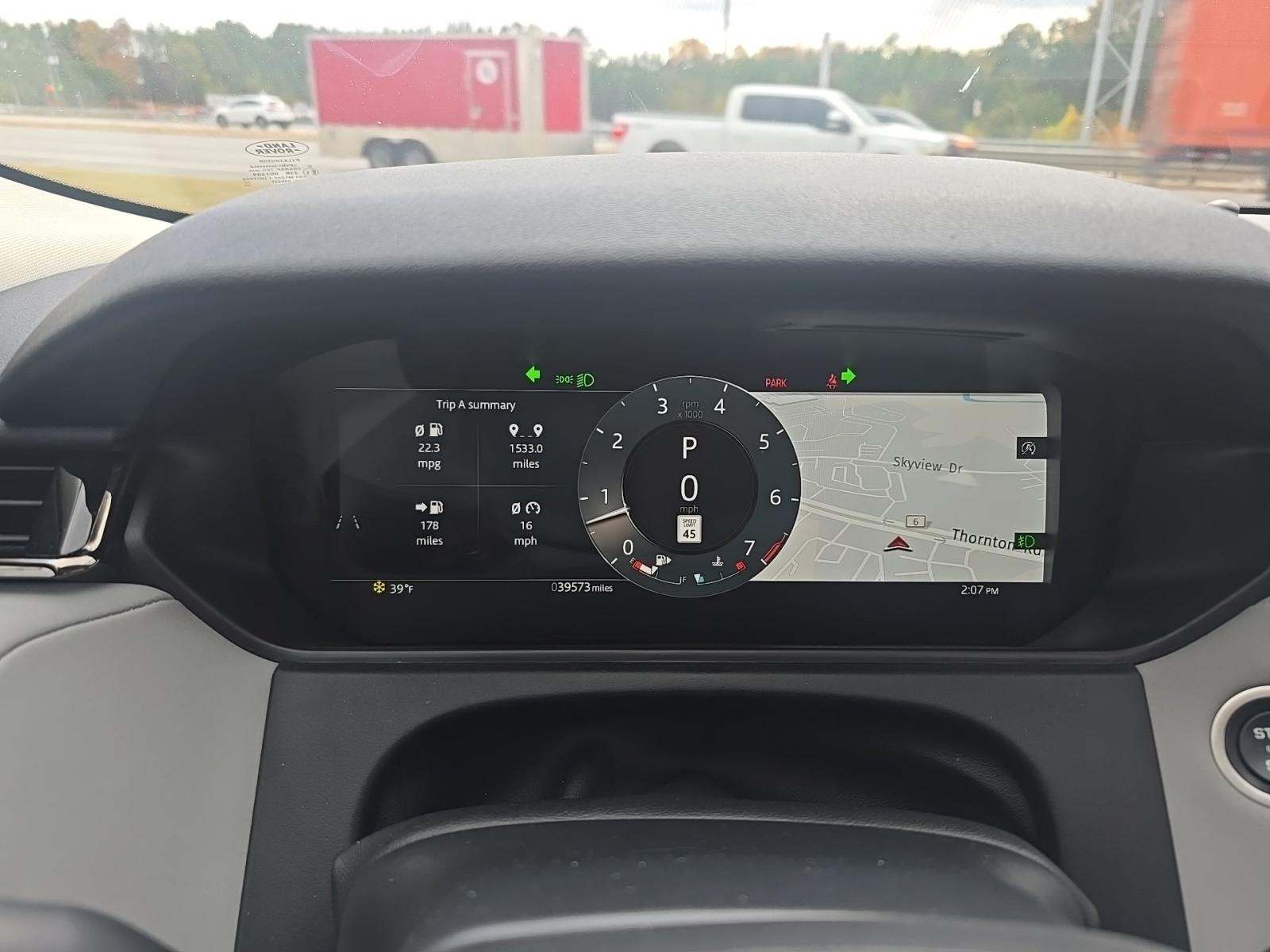 2025 Land Rover Range Rover Velar Dynamic SE AWD