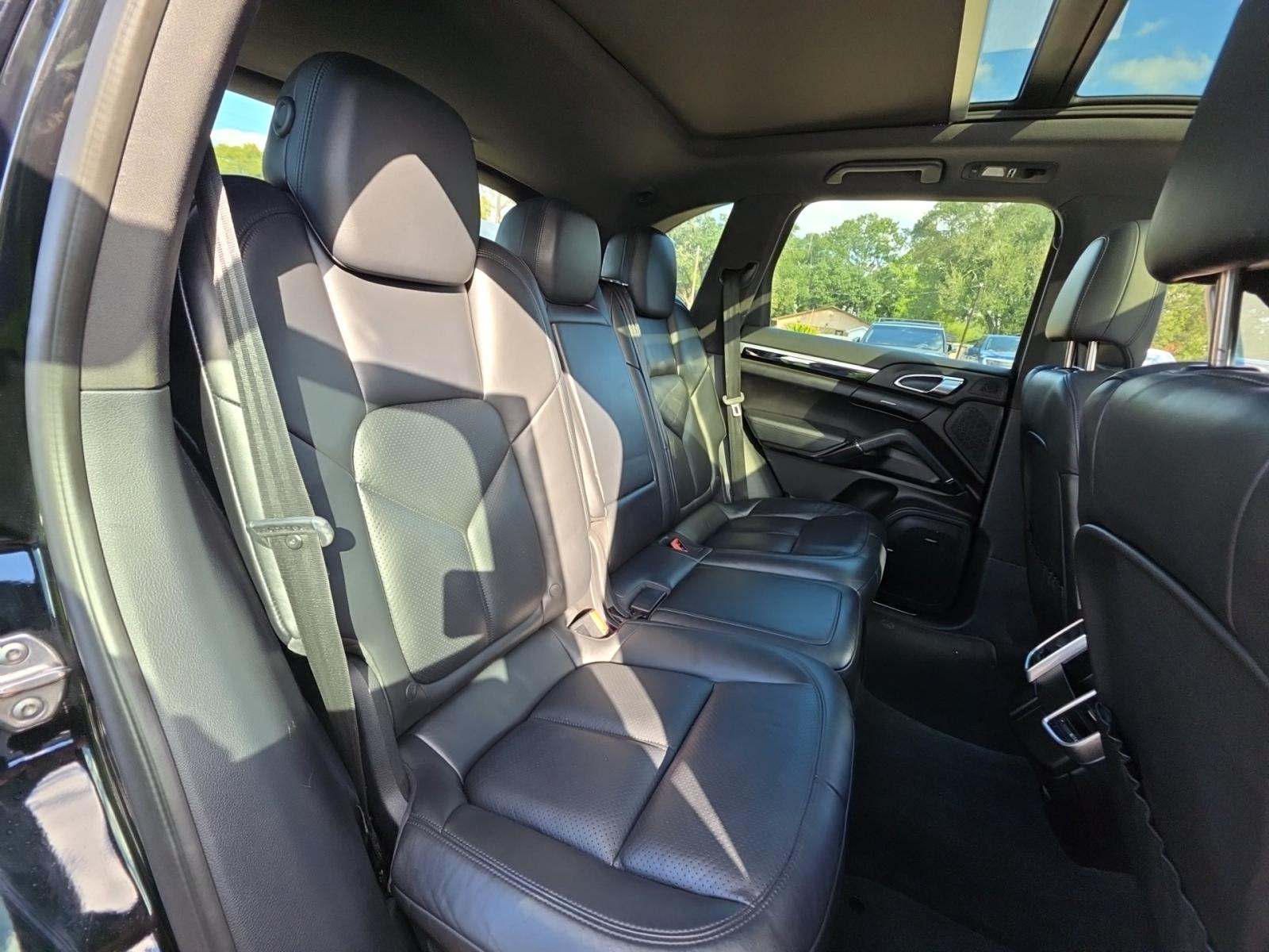 2017 Porsche Cayenne S AWD