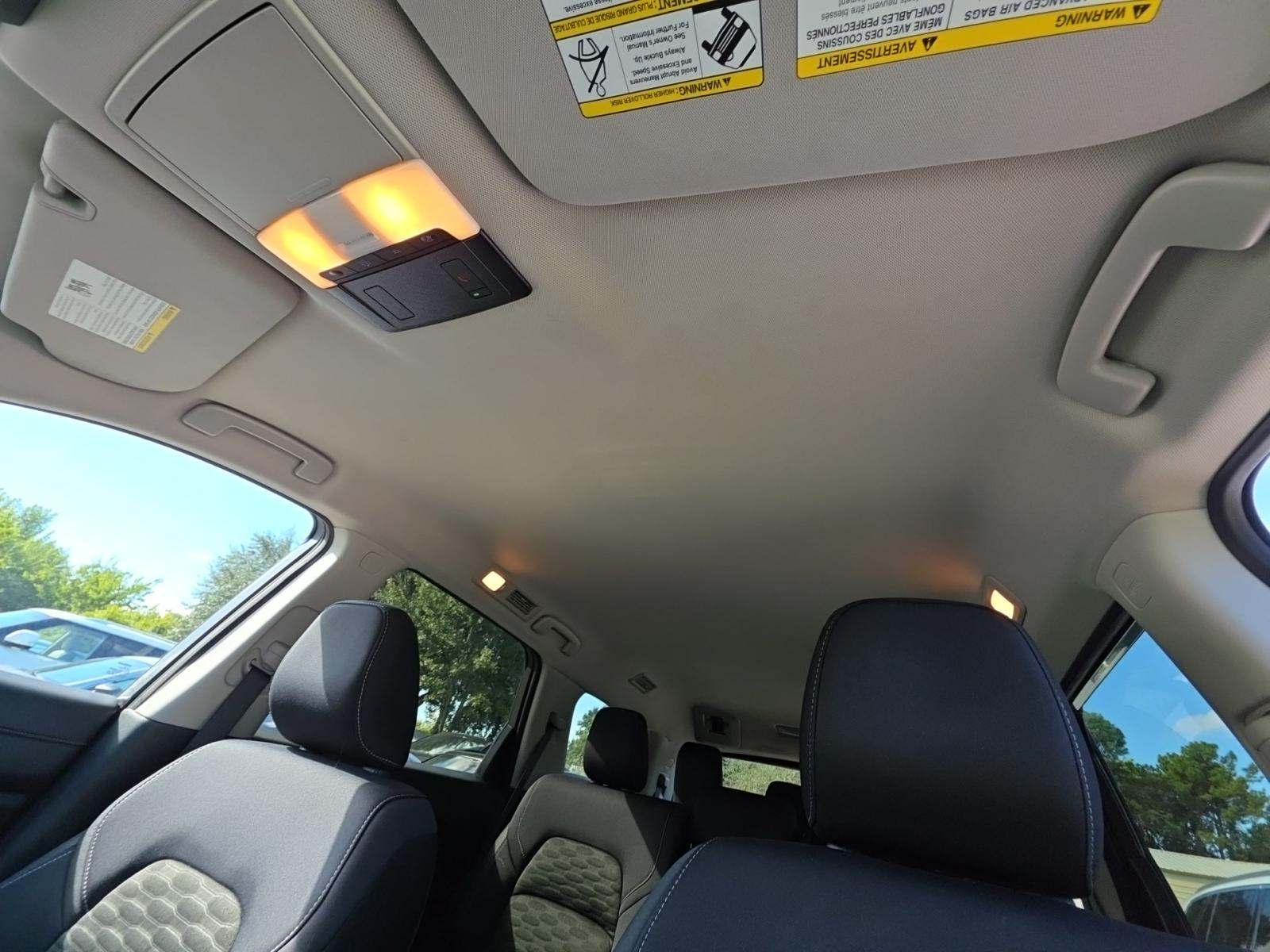 2023 Nissan Pathfinder SV FWD