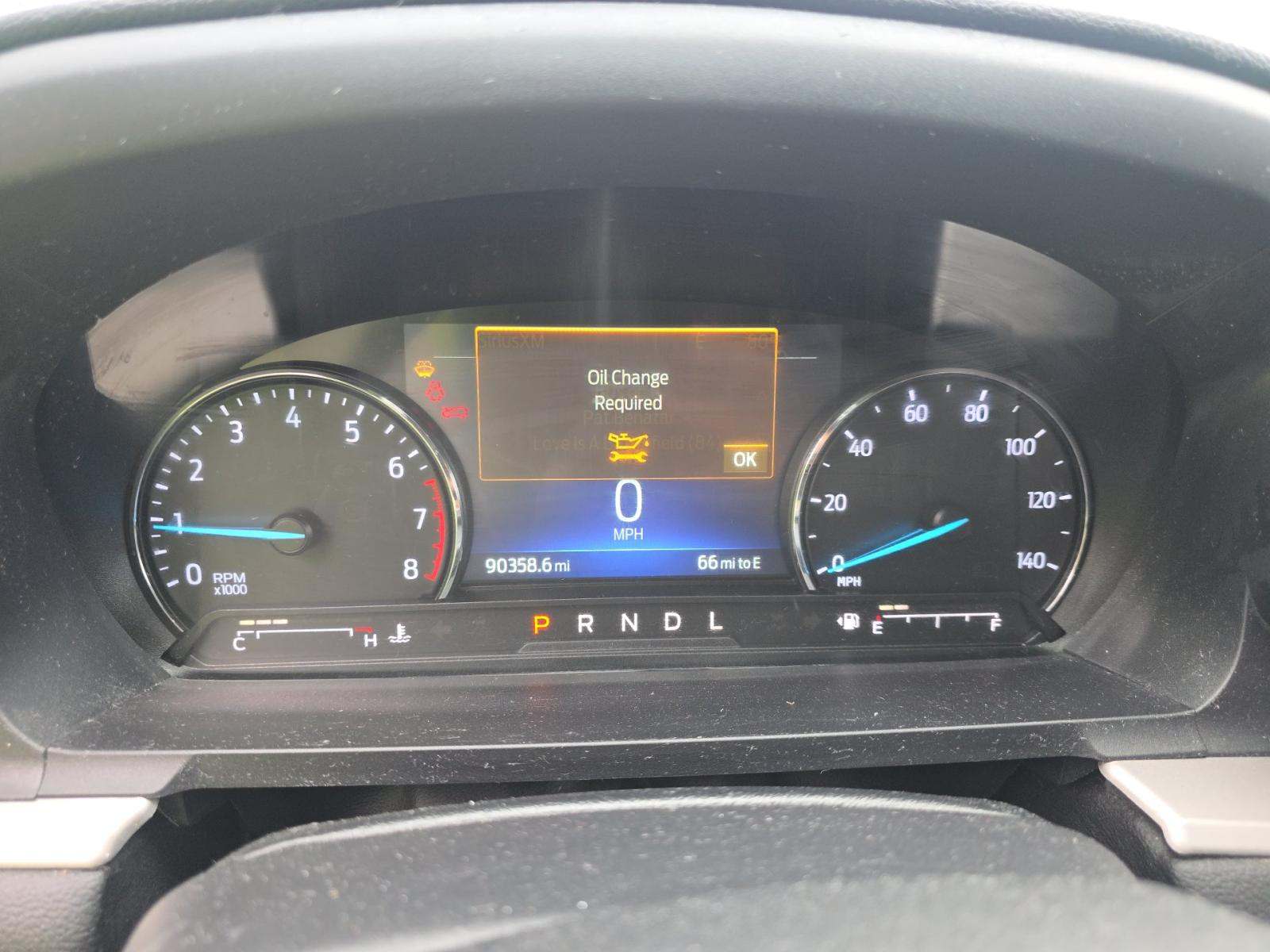 2023 Ford Explorer XLT RWD