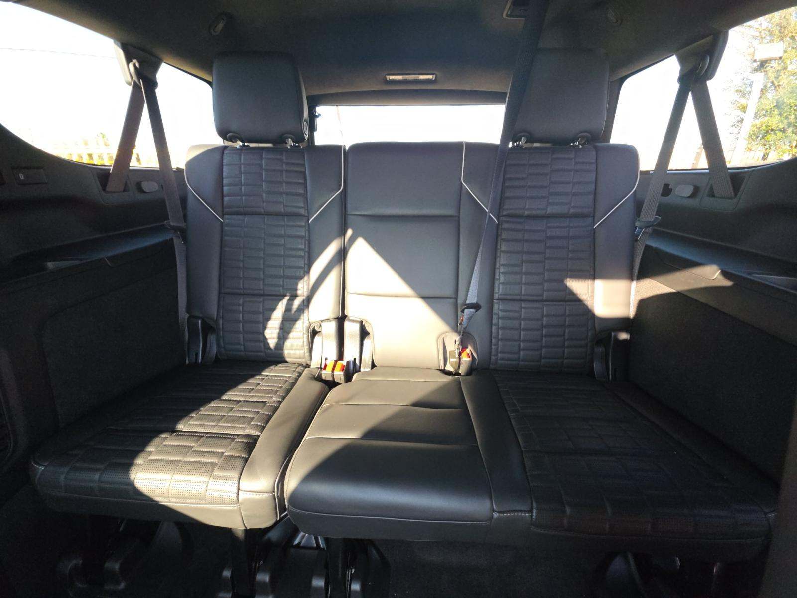 2023 Cadillac Escalade ESV V-Series AWD