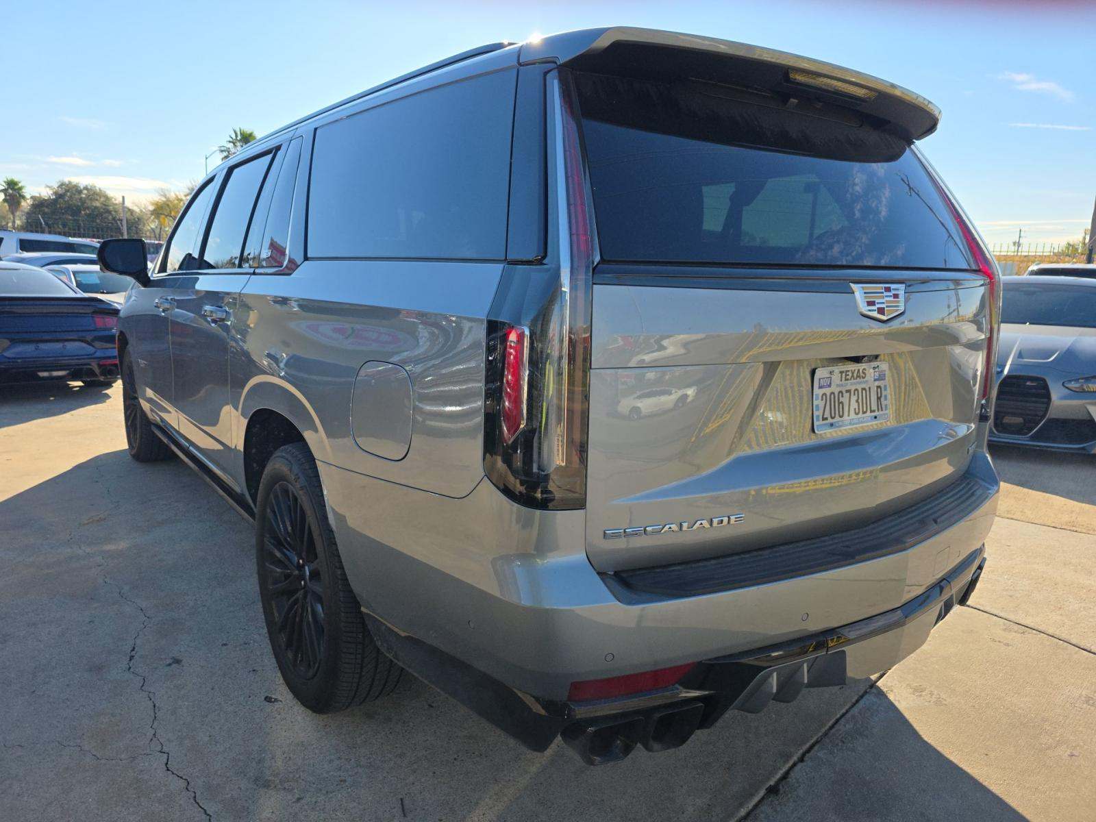 2023 Cadillac Escalade ESV V-Series AWD