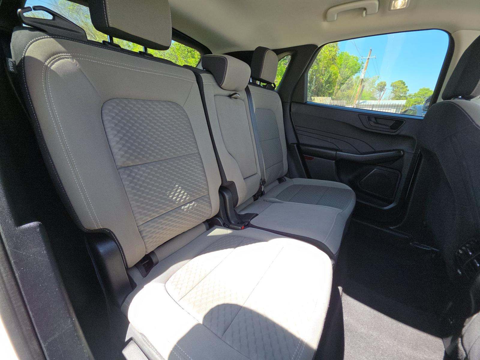 2022 Ford Escape SE FWD