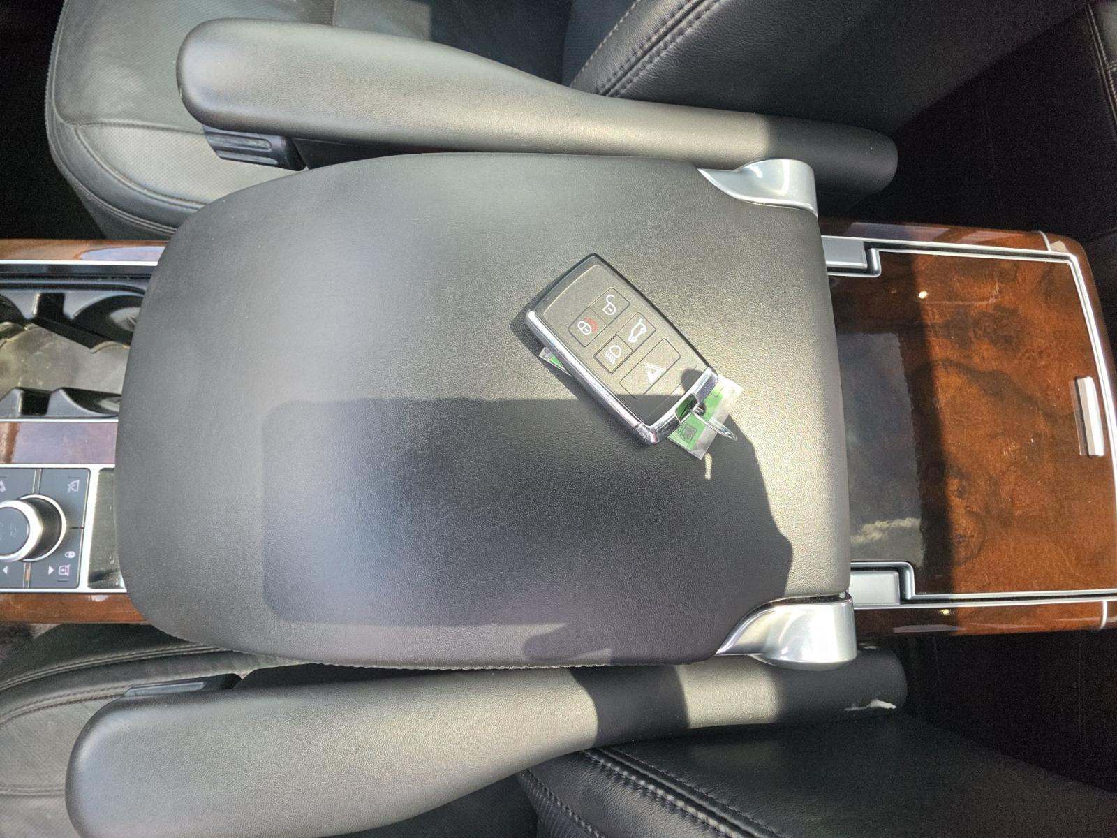 LAND ROVER RANGE ROVER - 4