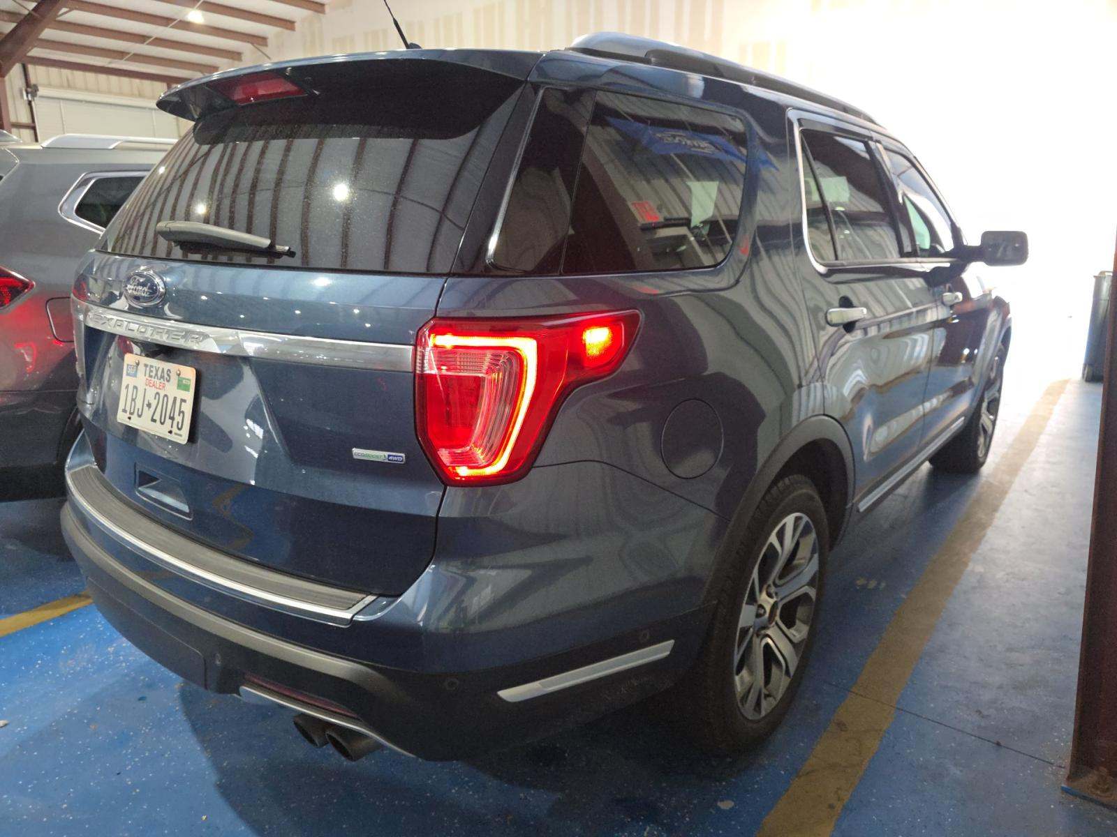 FORD EXPLORER - 3