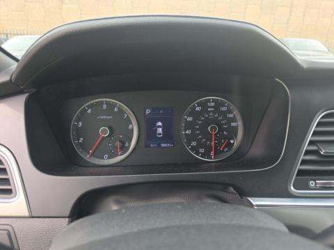 HYUNDAI SPORT 2.0T - 5