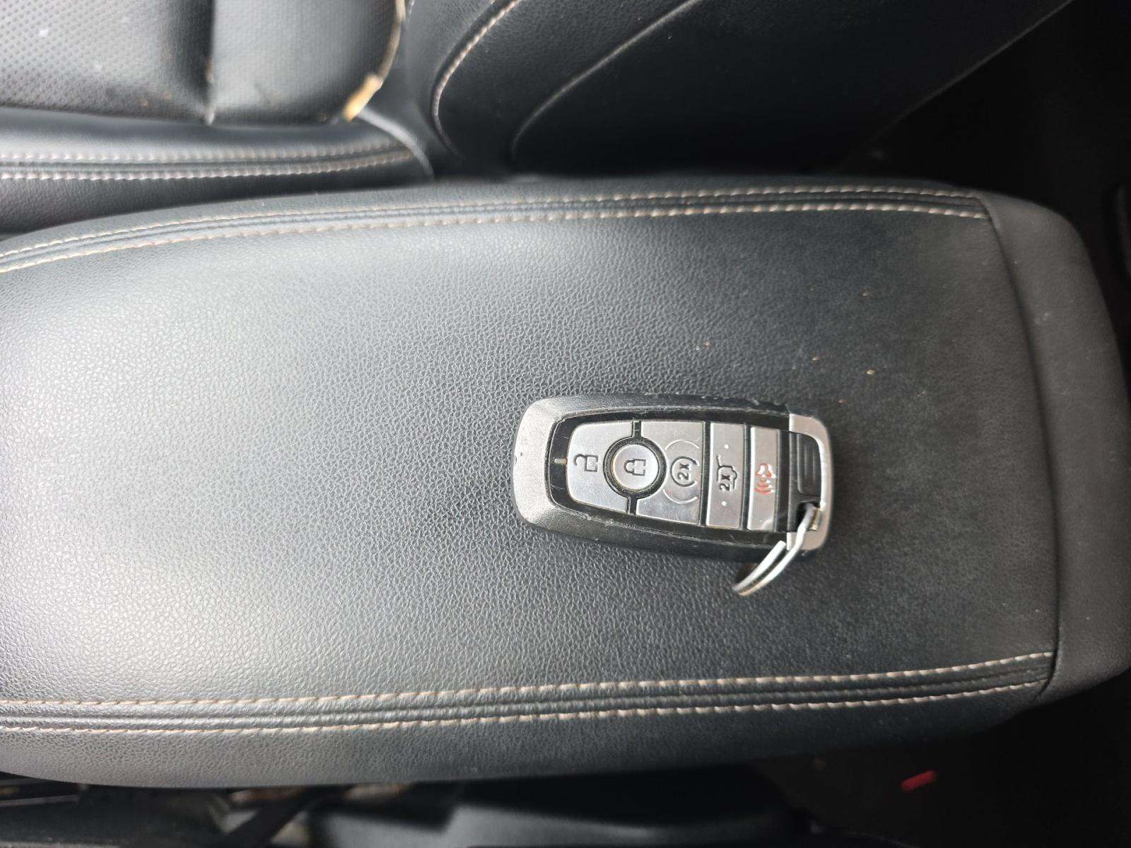 2022 Ford Escape SEL AWD