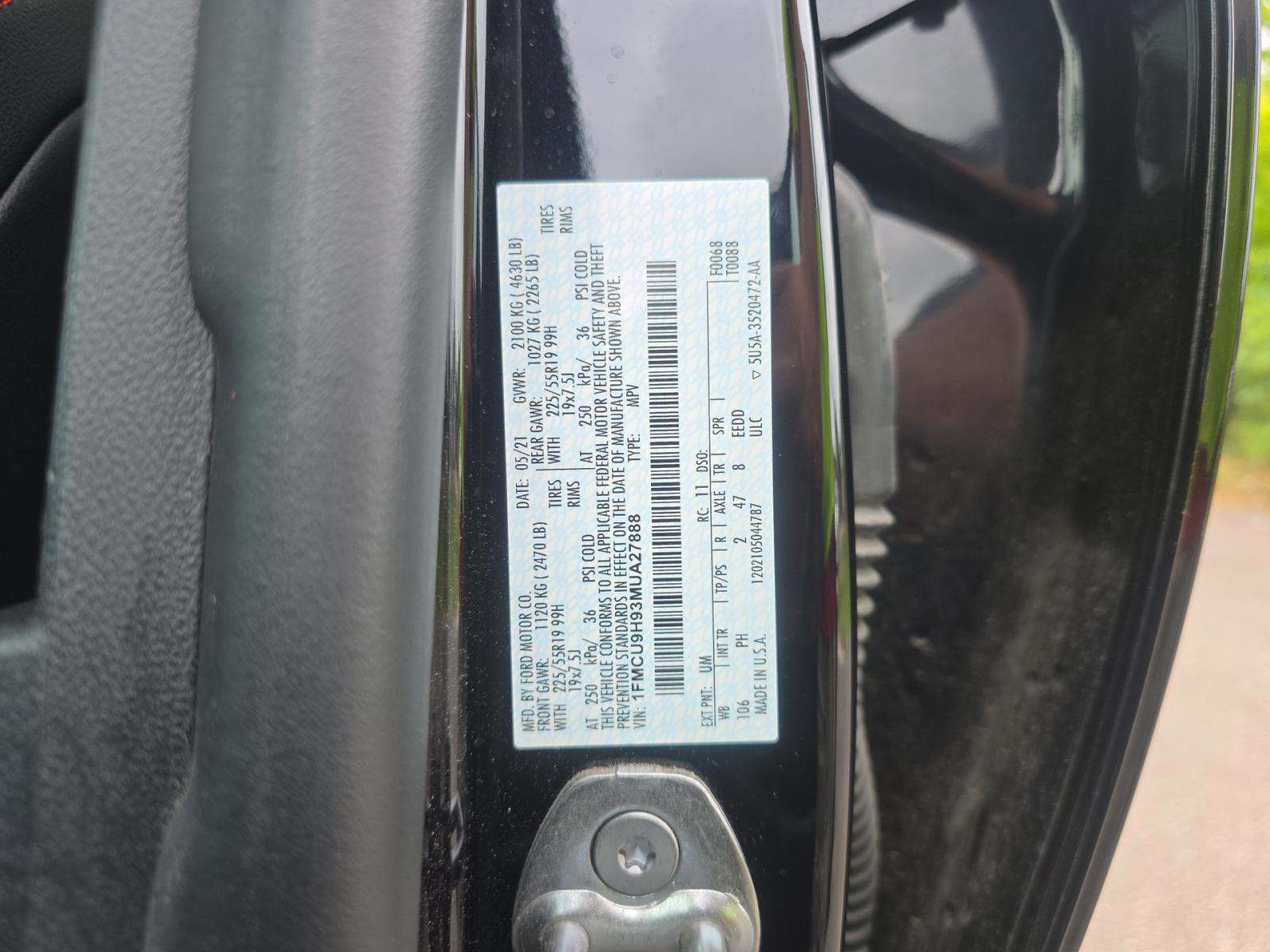 FORD ESCAPE - 1