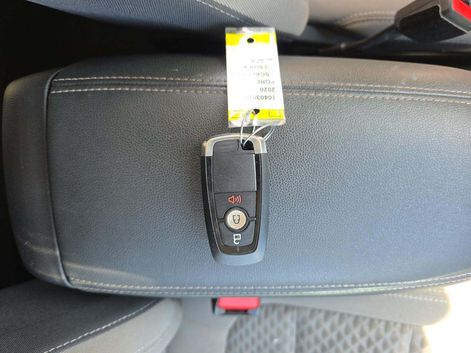 FORD ESCAPE - 4