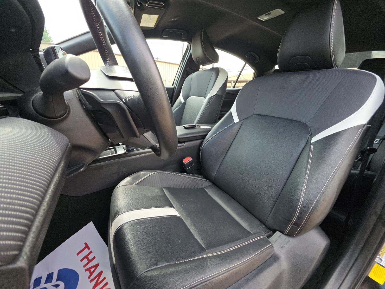 TOYOTA CAMRY - 2