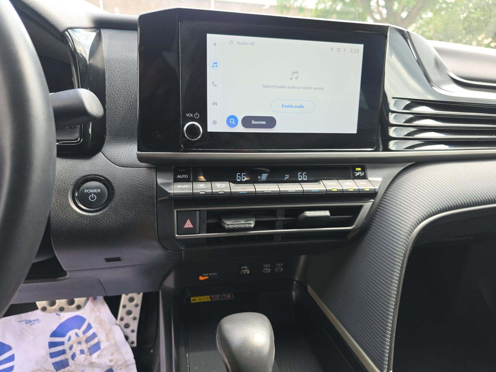 TOYOTA CAMRY - 6
