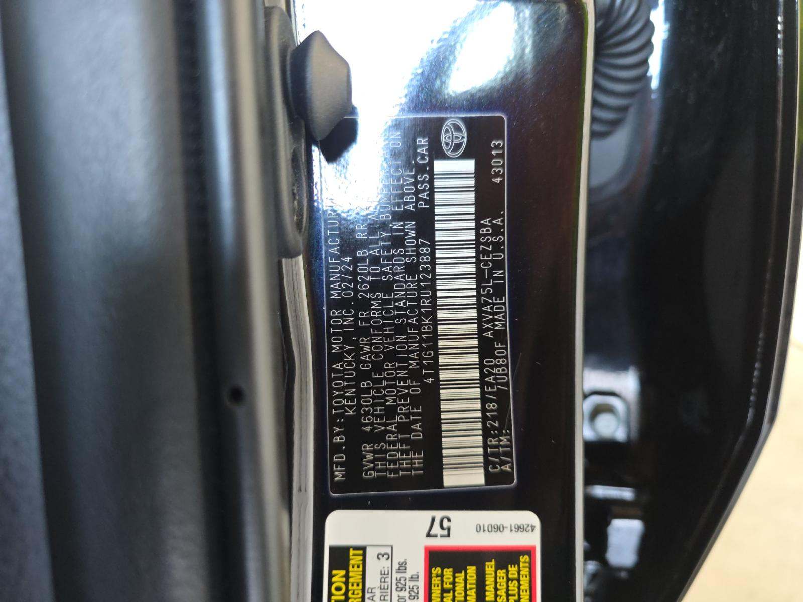 2024 Toyota Camry SE AWD