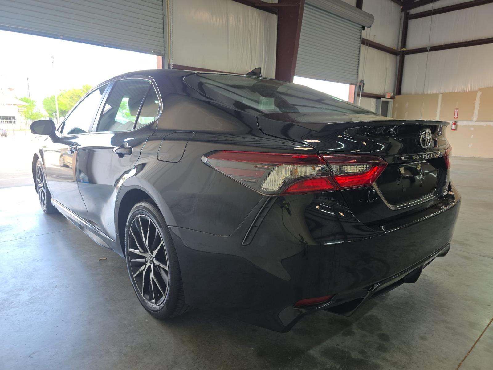 2024 Toyota Camry SE AWD