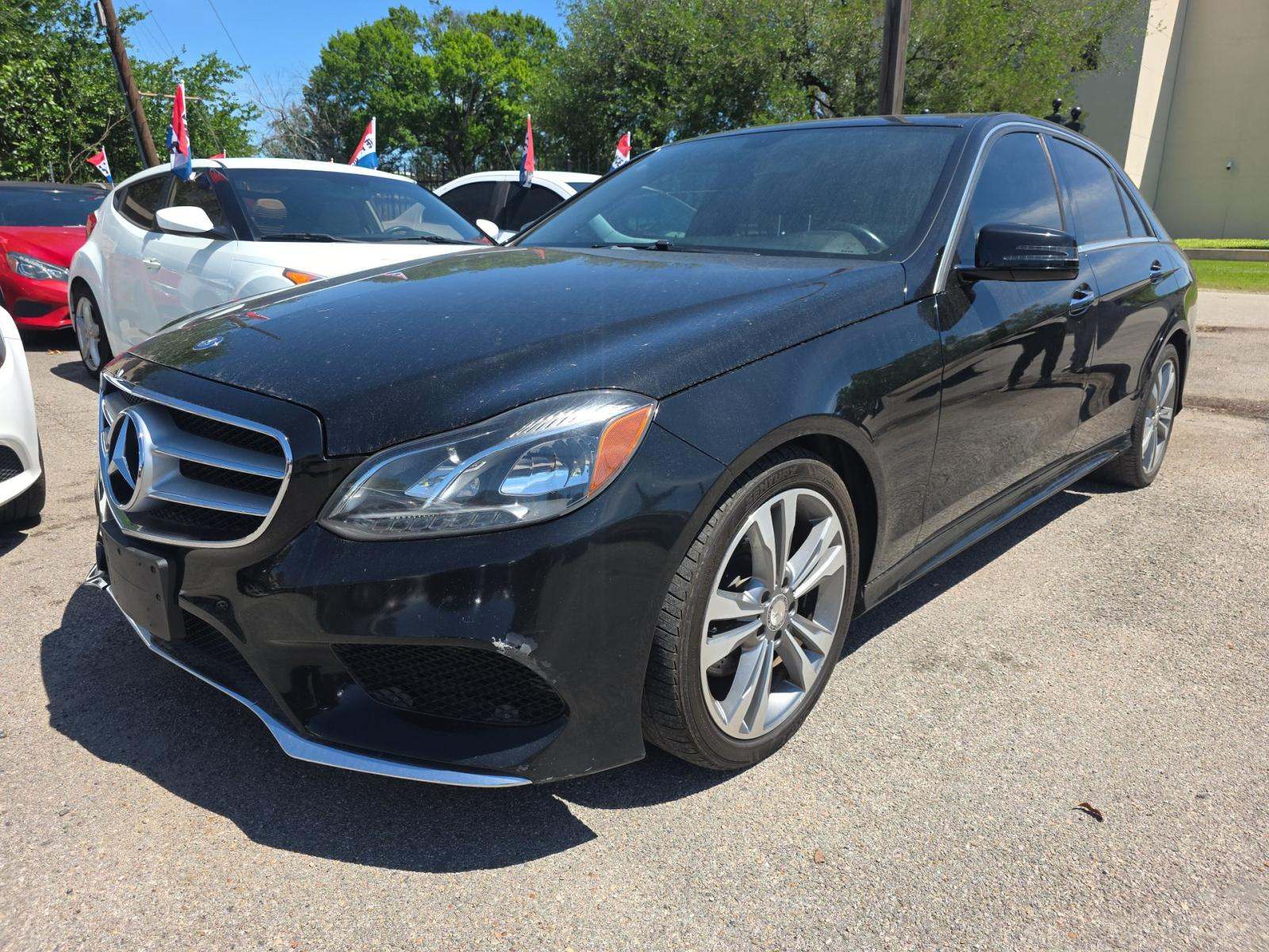 MERCEDES-BENZ E-CLASS - 1