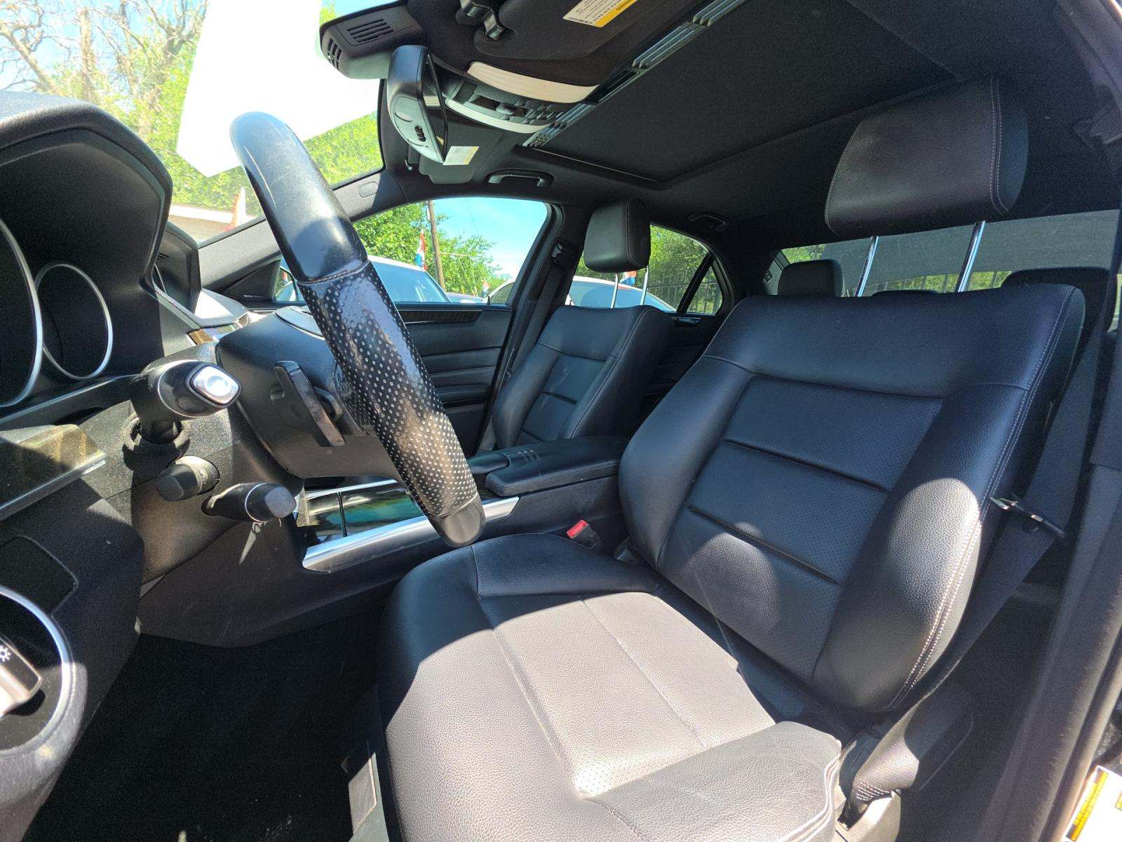 MERCEDES-BENZ E-CLASS - 6