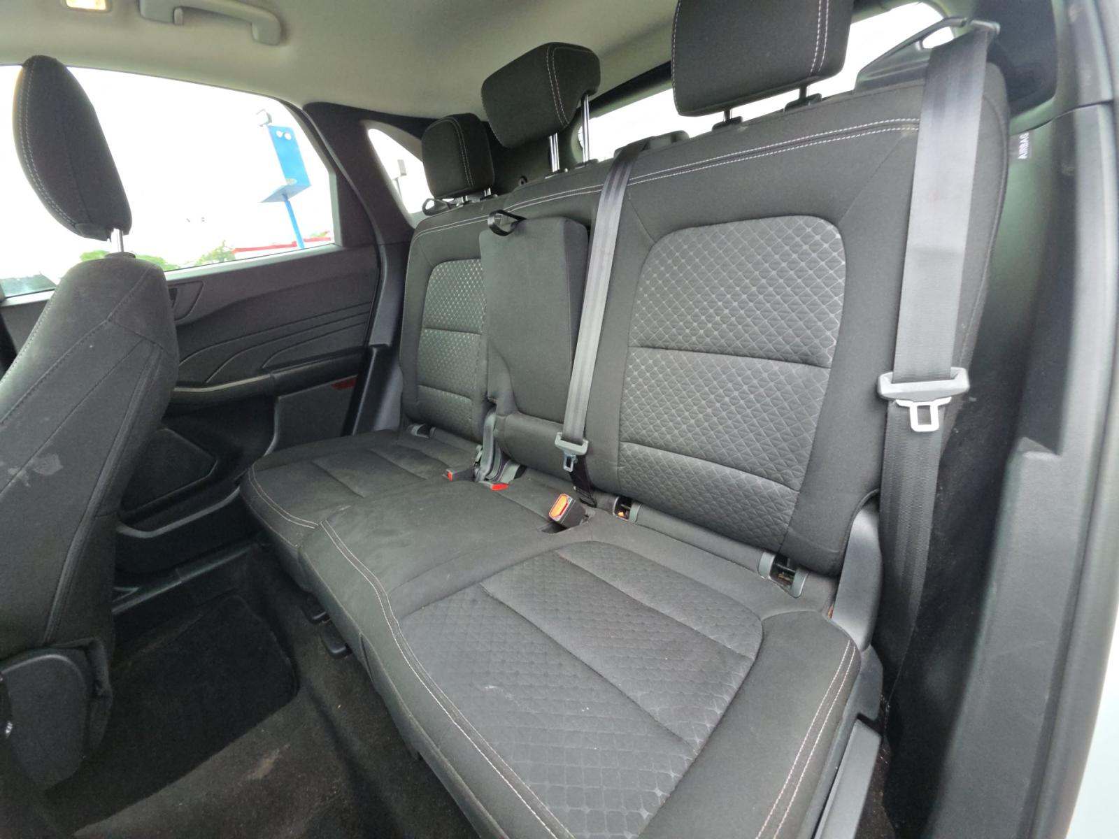 FORD ESCAPE - 9