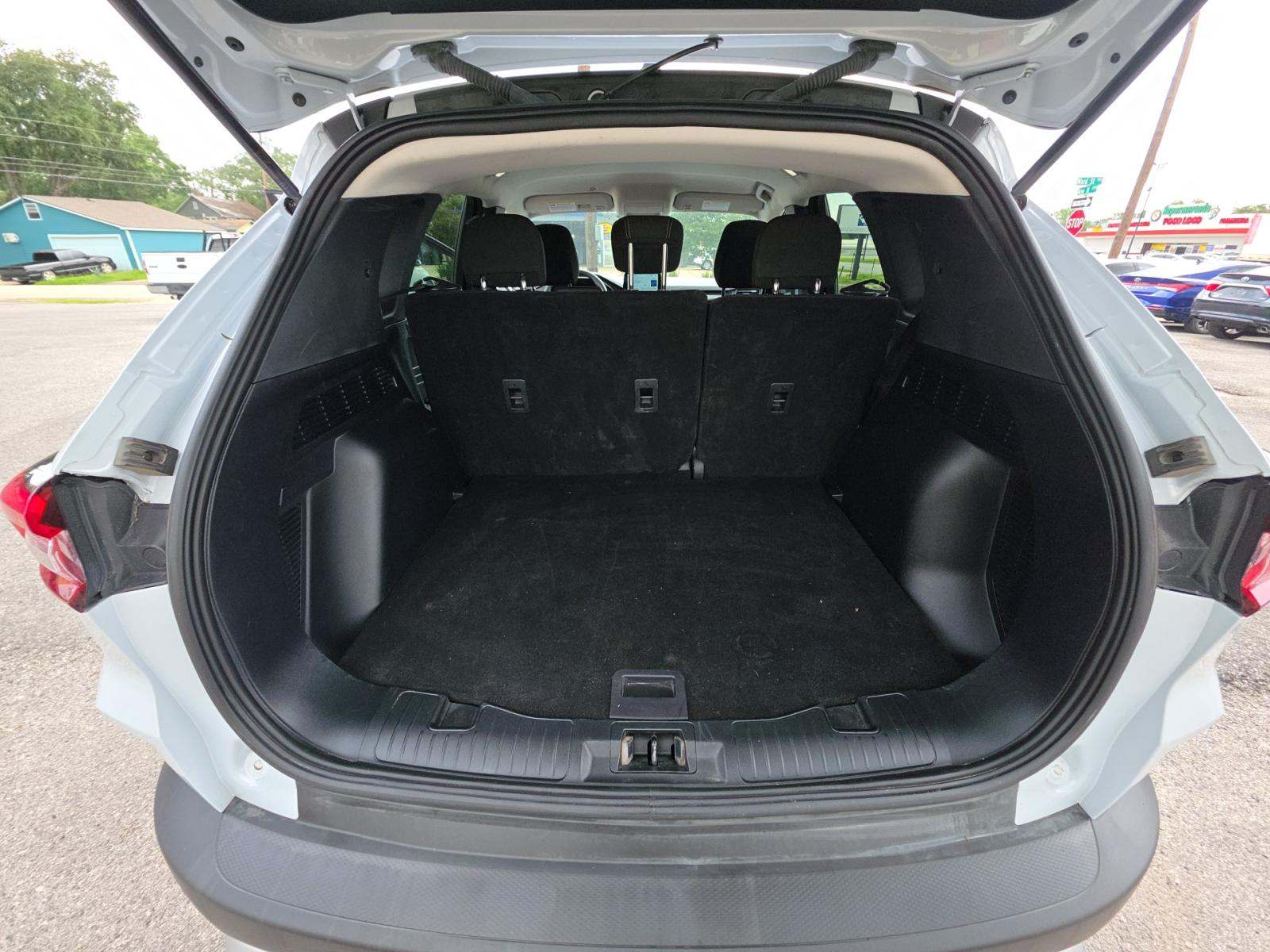 FORD ESCAPE - 10