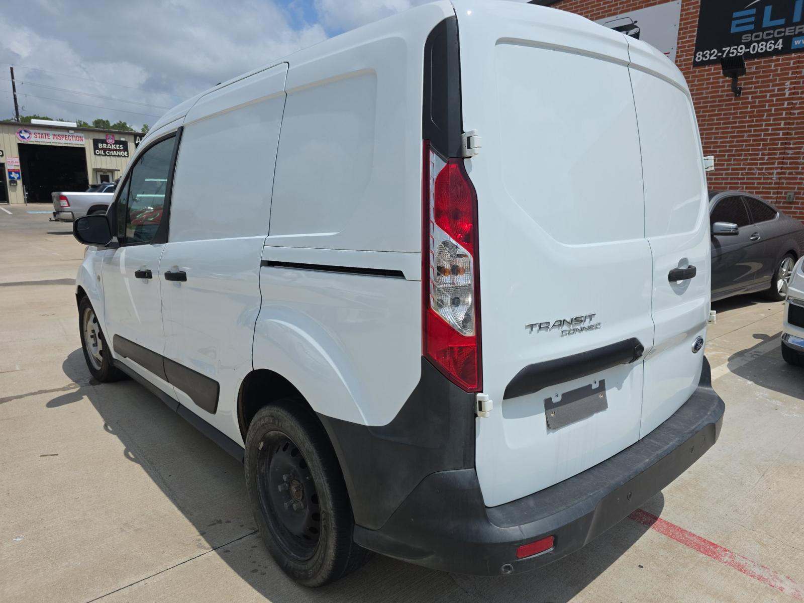 FORD TRANSIT CONNECT - 2
