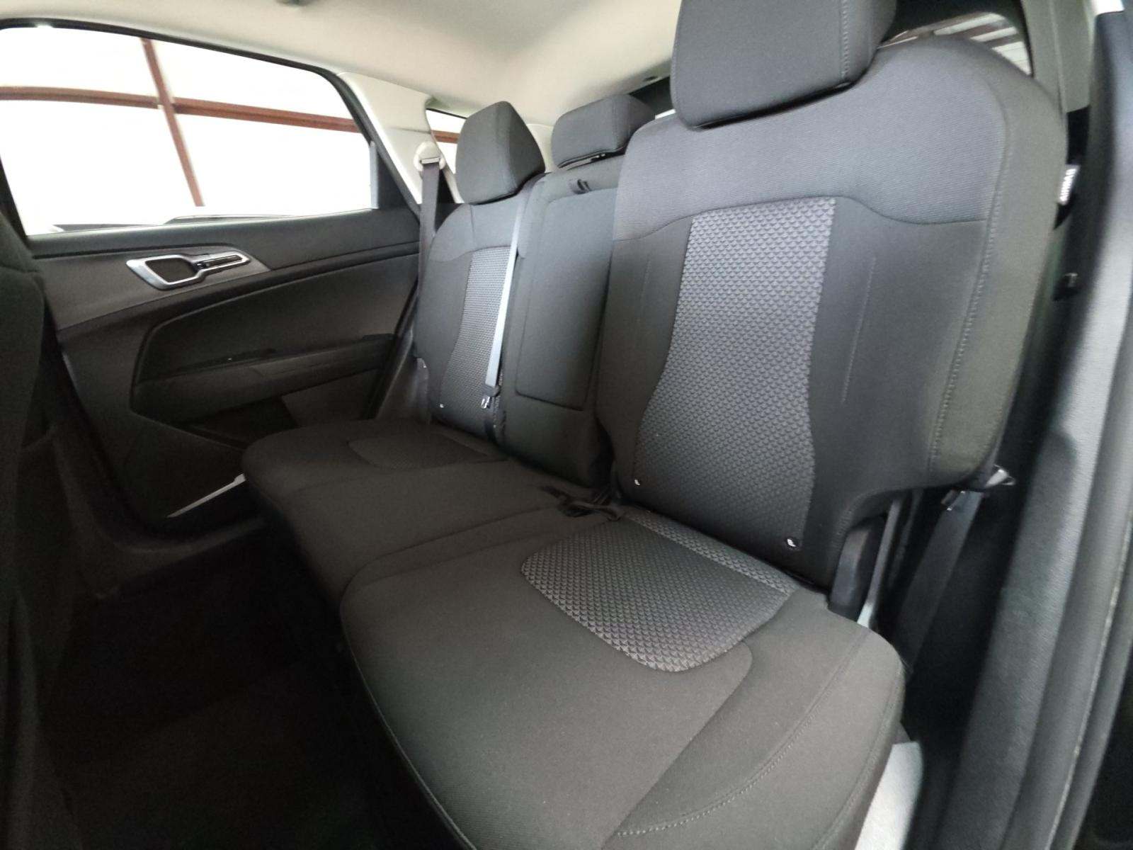 2025 Kia Sportage LX AWD