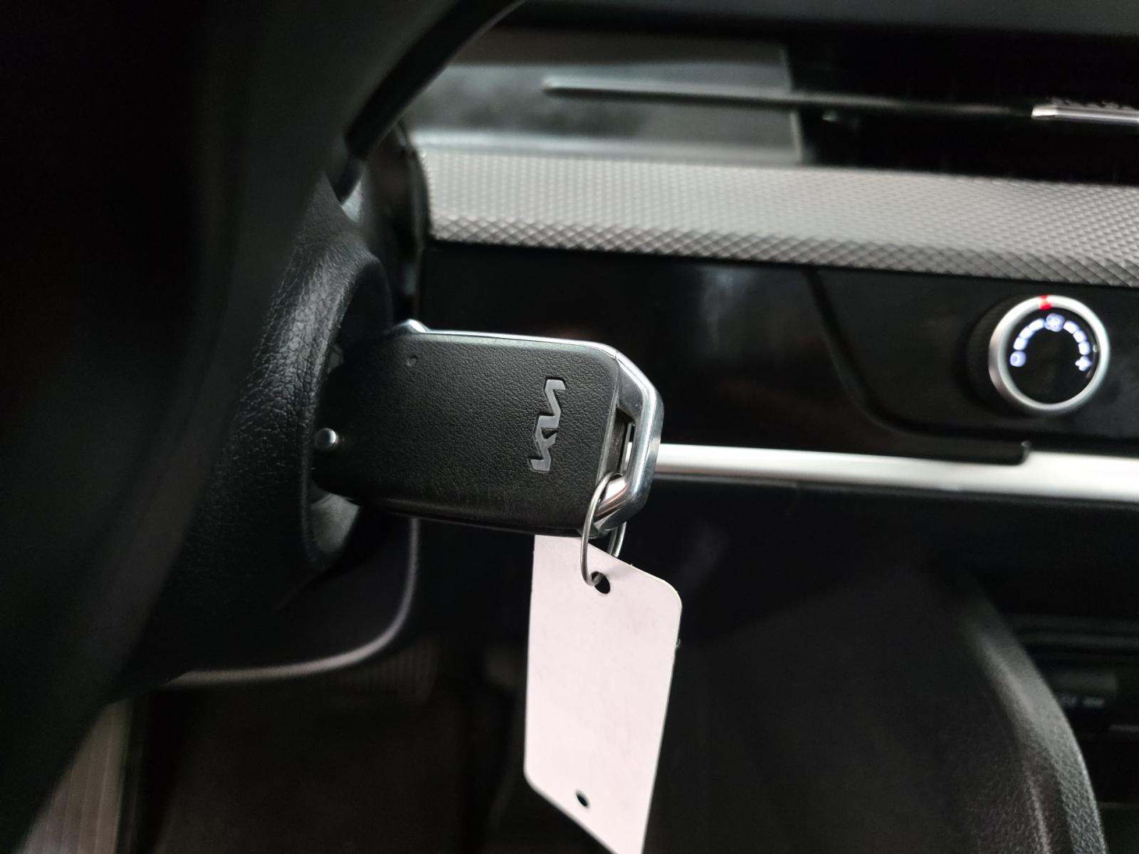 2025 Kia Sportage LX AWD