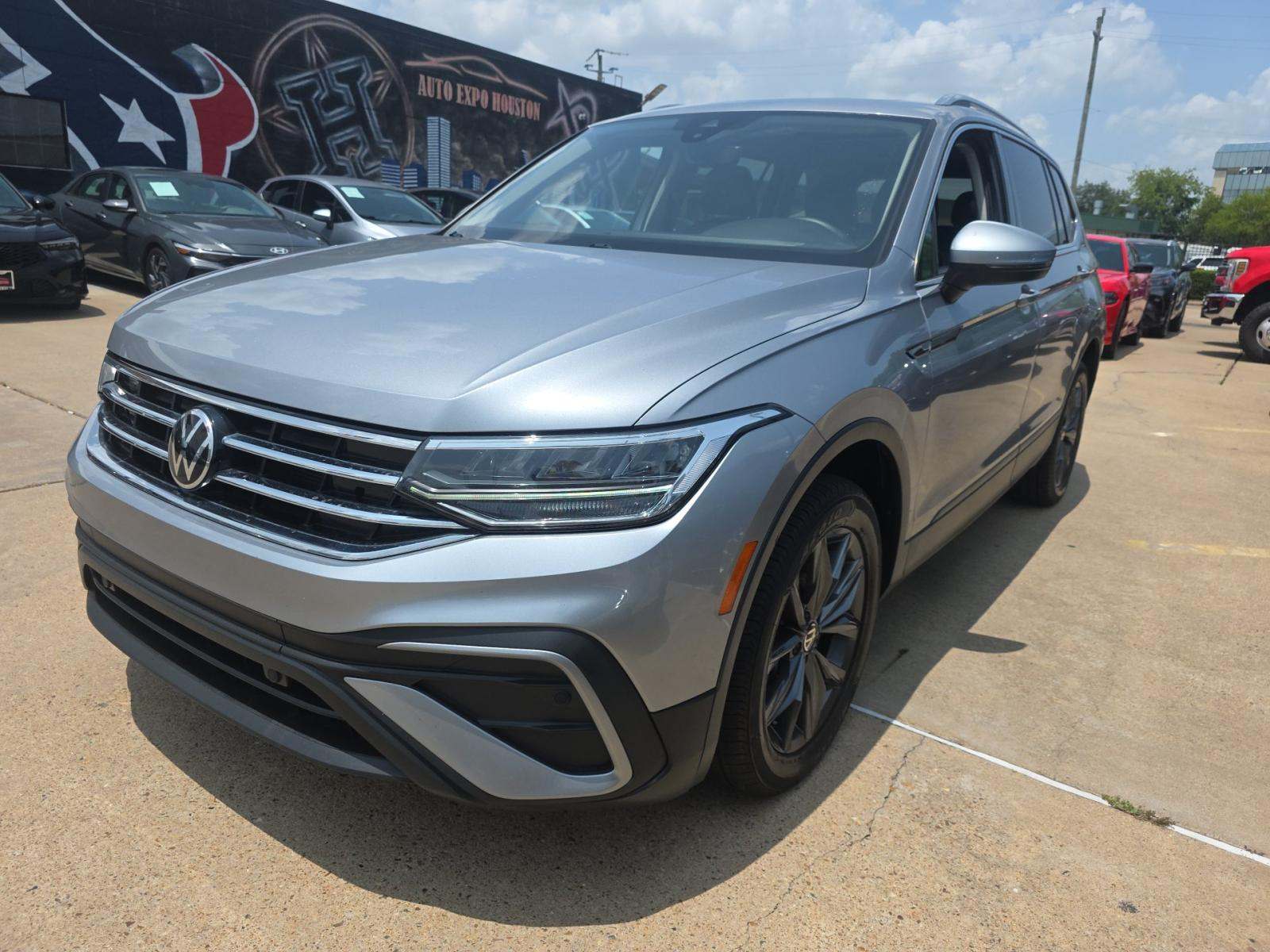2022 Volkswagen Tiguan 2.0T SE AWD