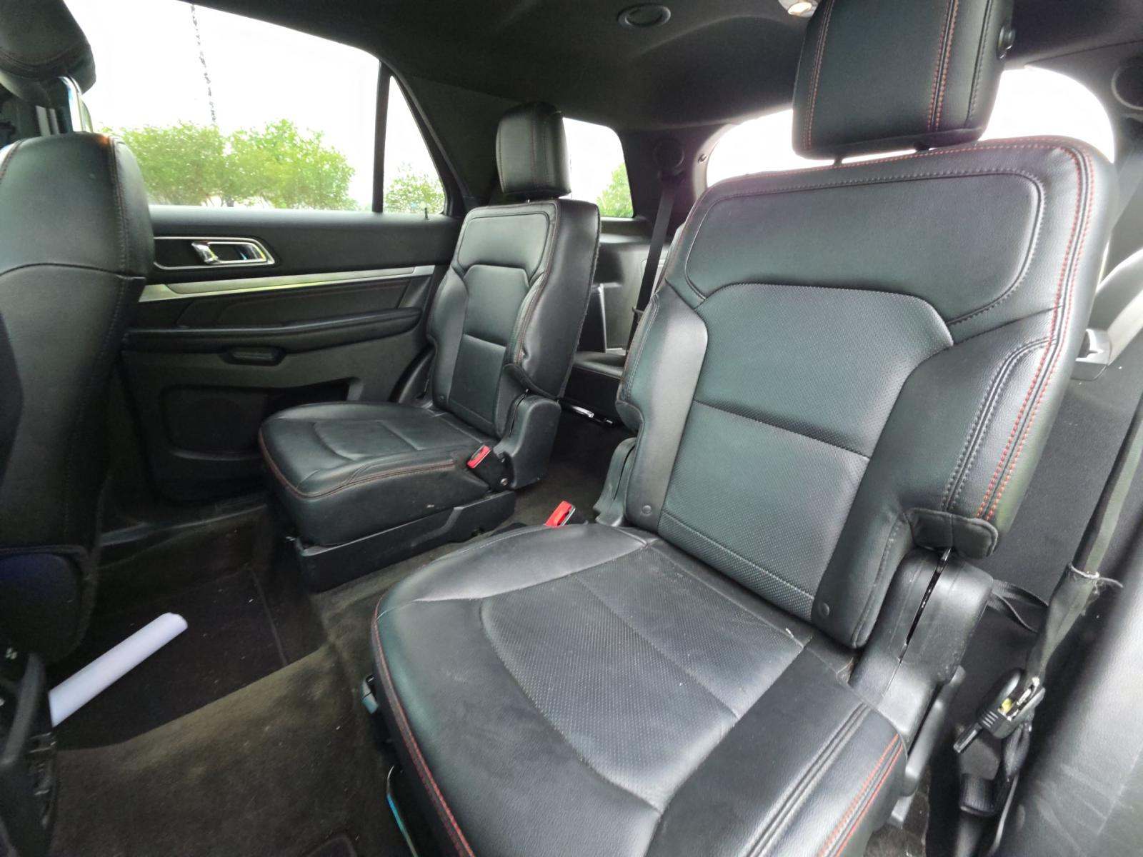 FORD EXPLORER - 9