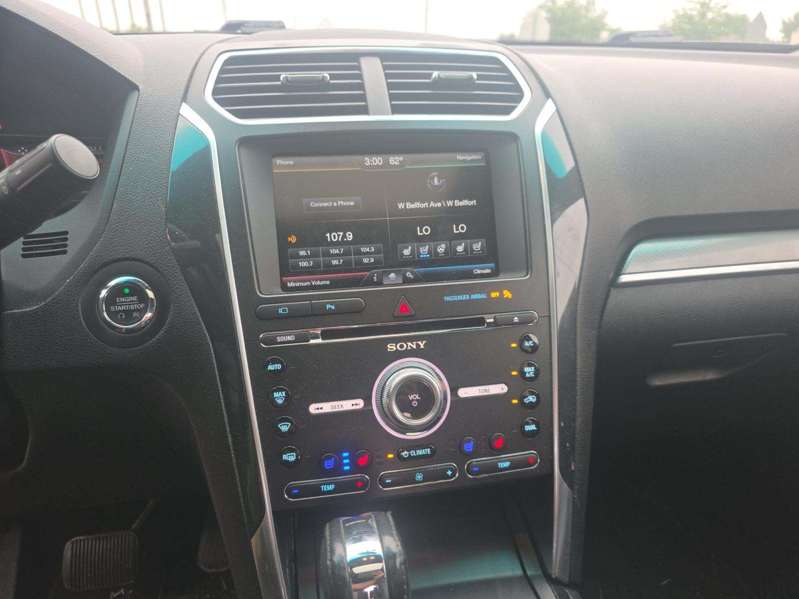 FORD EXPLORER - 6